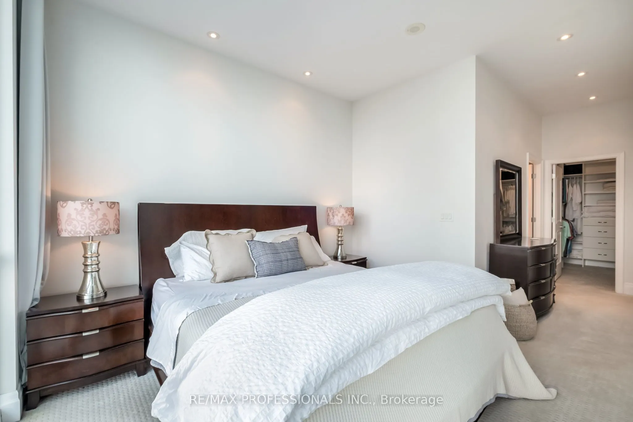 16 Harbour Street, #5304