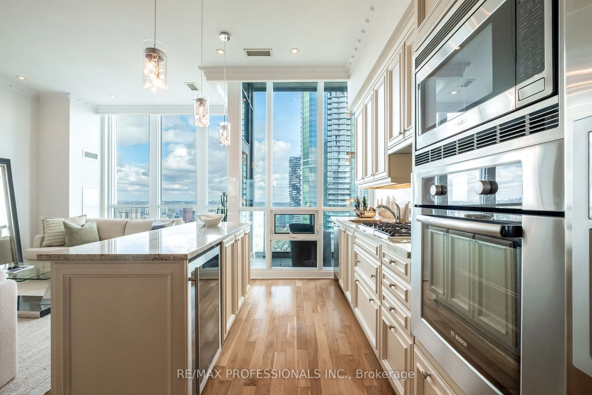 16 Harbour Street, #5304