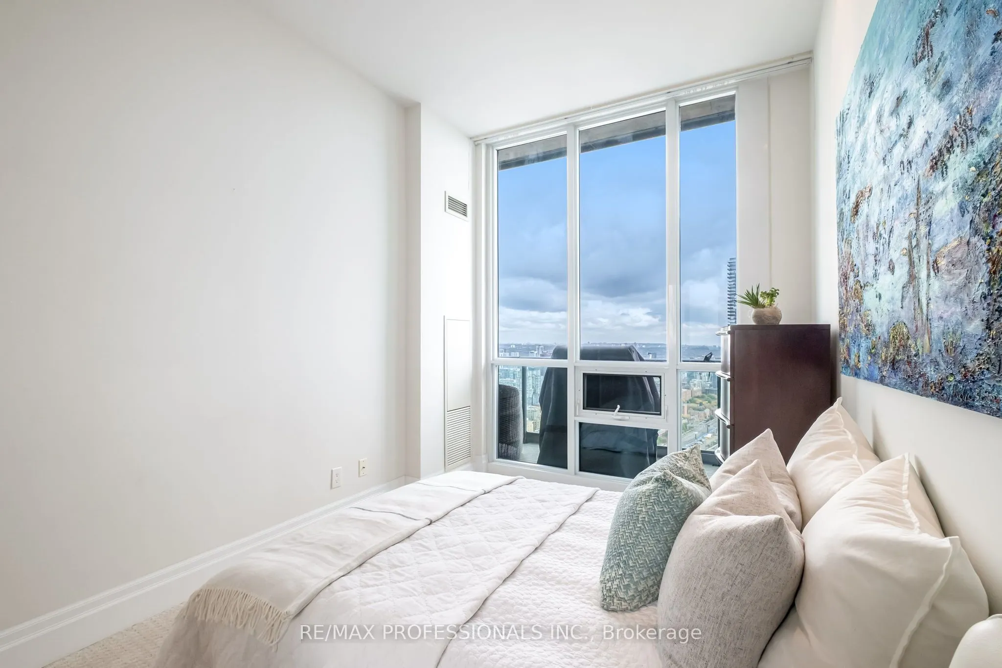 16 Harbour Street, #5304