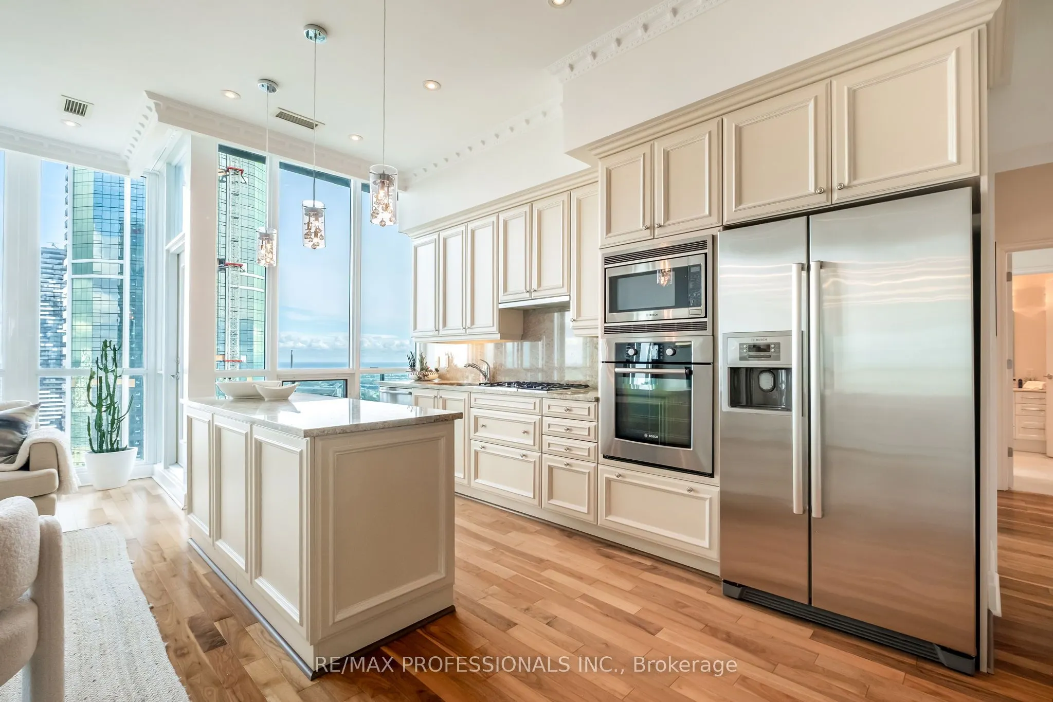 16 Harbour Street, #5304