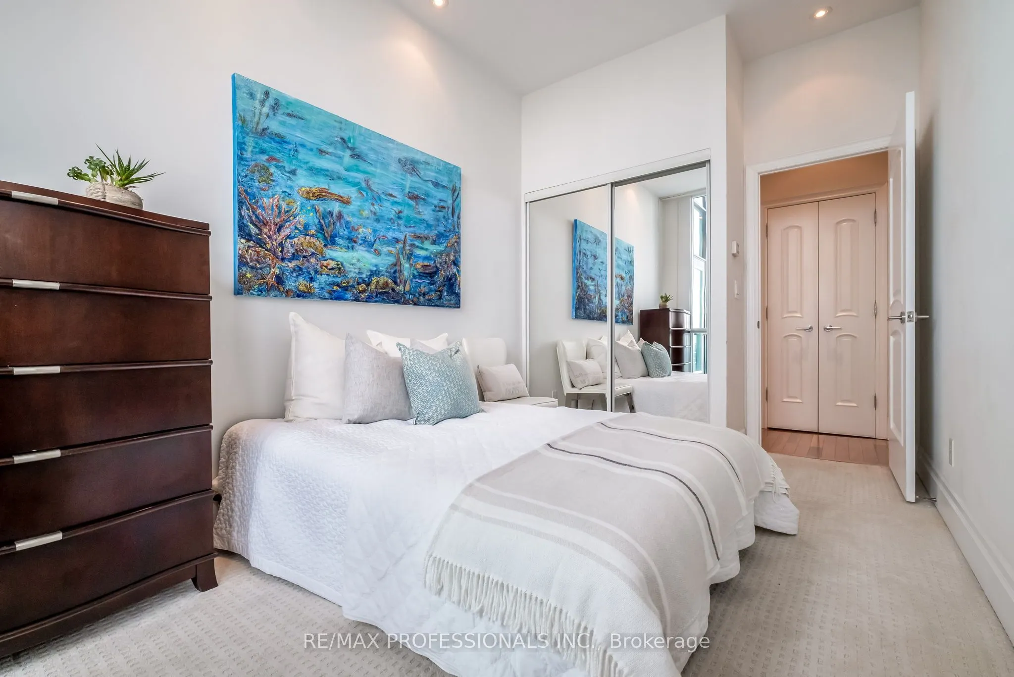 16 Harbour Street, #5304