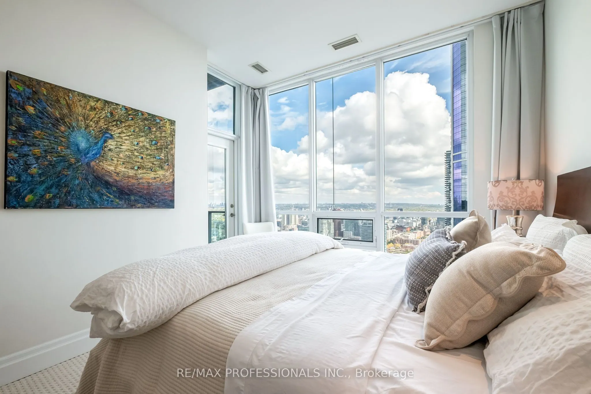 16 Harbour Street, #5304