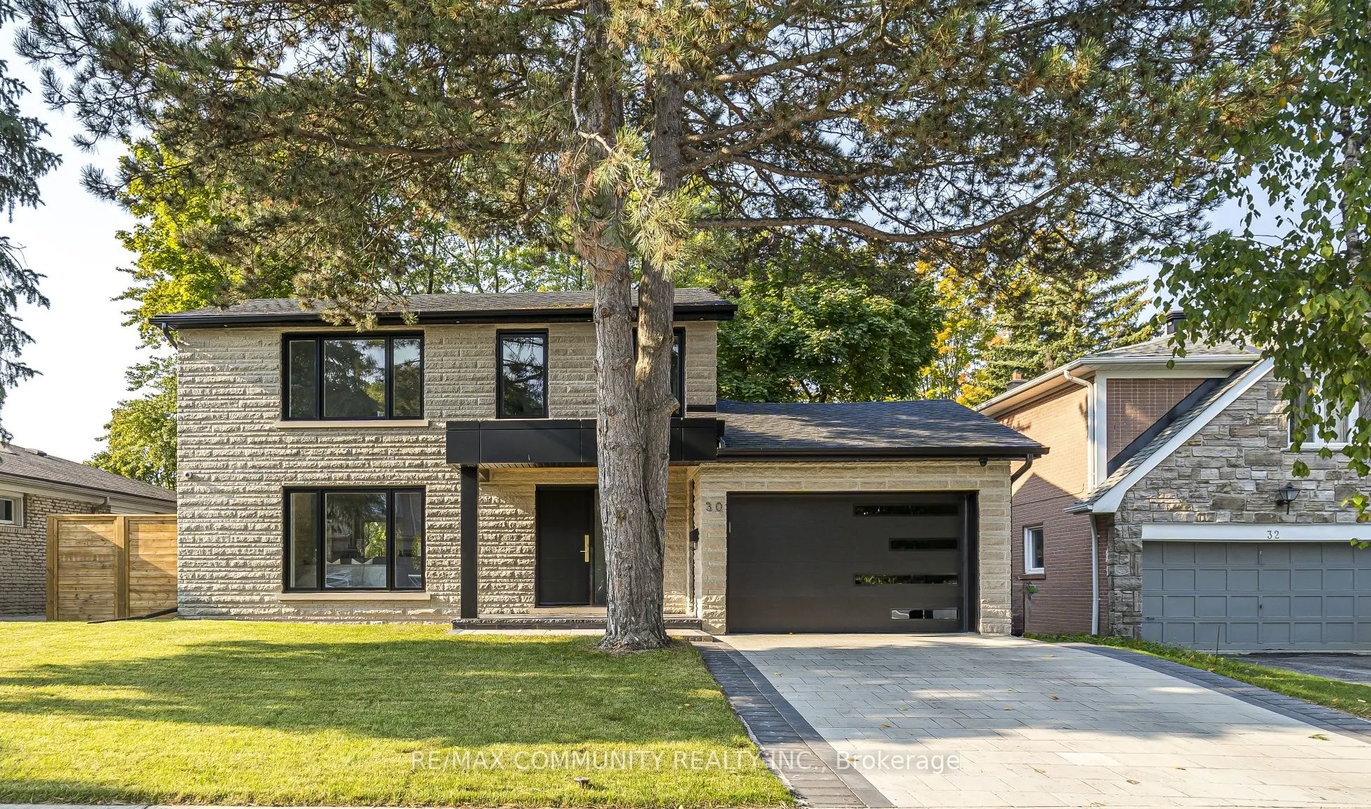 30 Kellythorne Drive