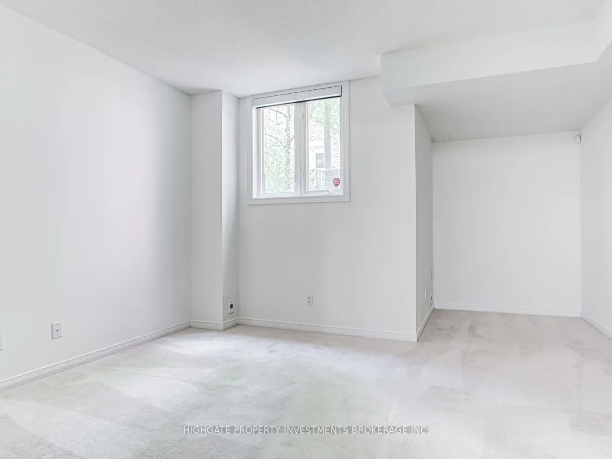 12 Sudbury Street, #2805