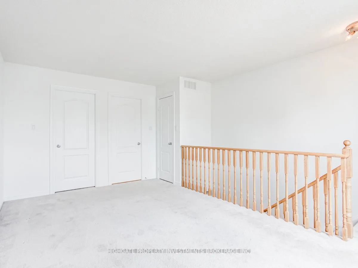 12 Sudbury Street, #2805