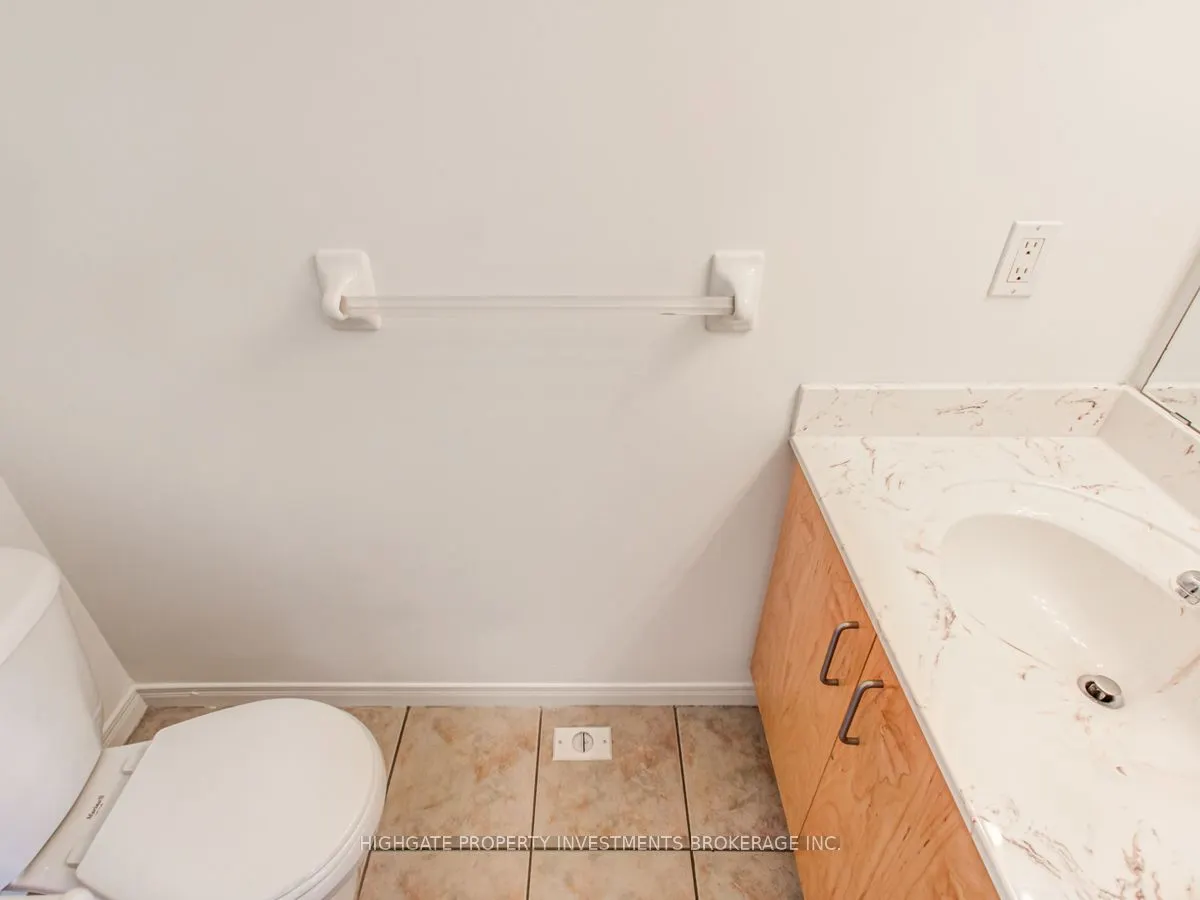 12 Sudbury Street, #2805