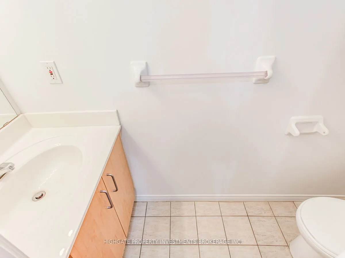 12 Sudbury Street, #2805