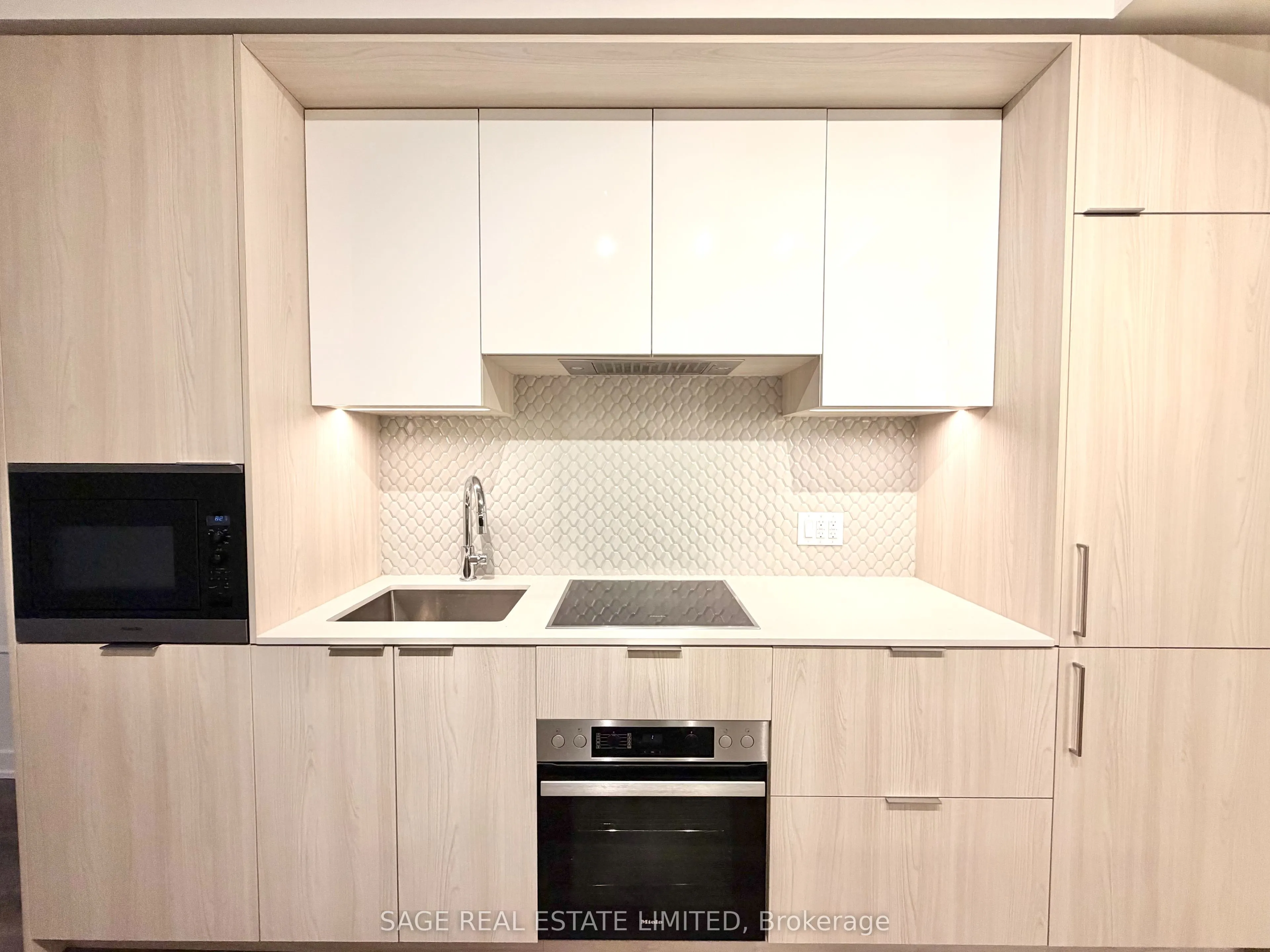 123 Portland Street, #306