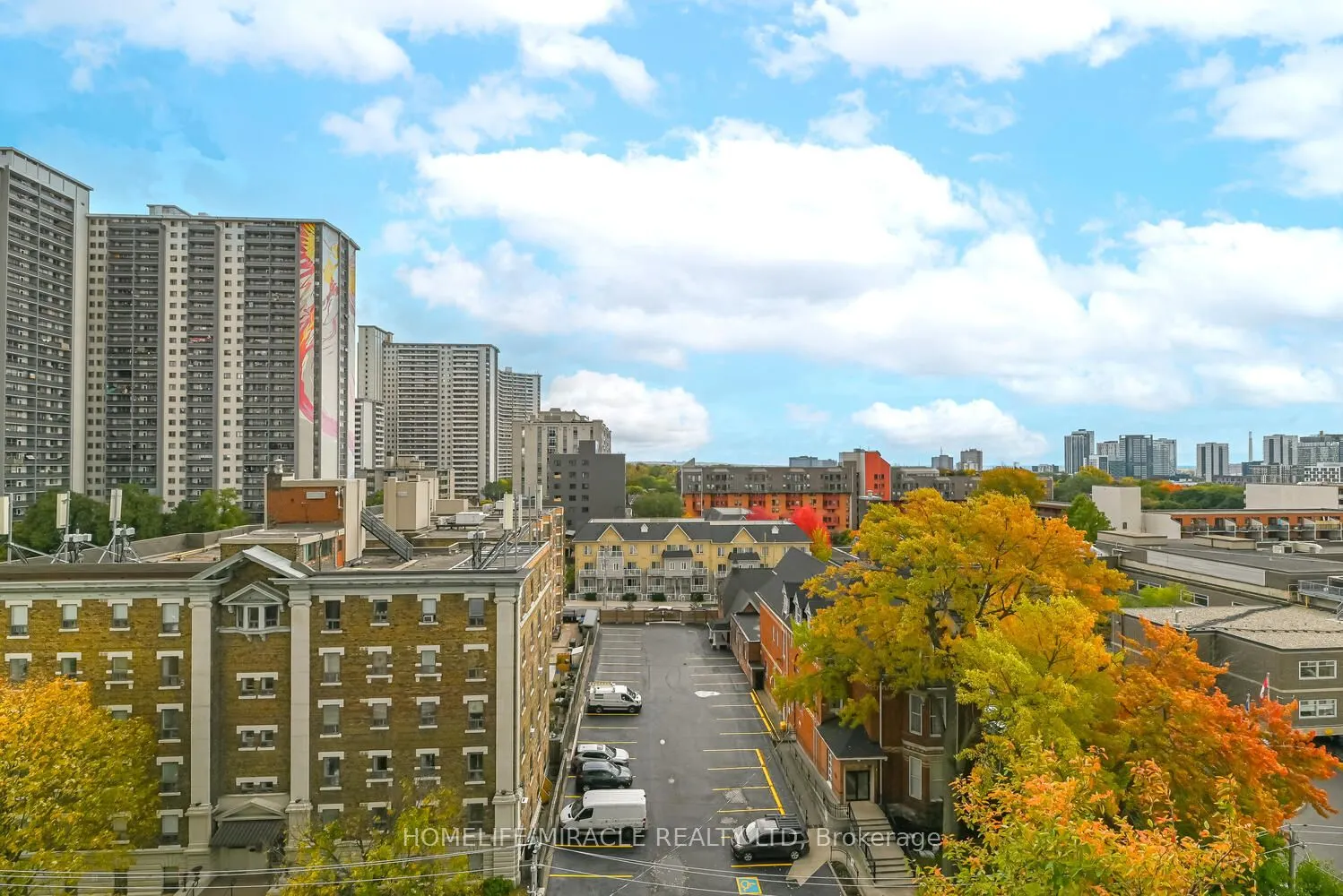 159 Wellesley Street E, #604