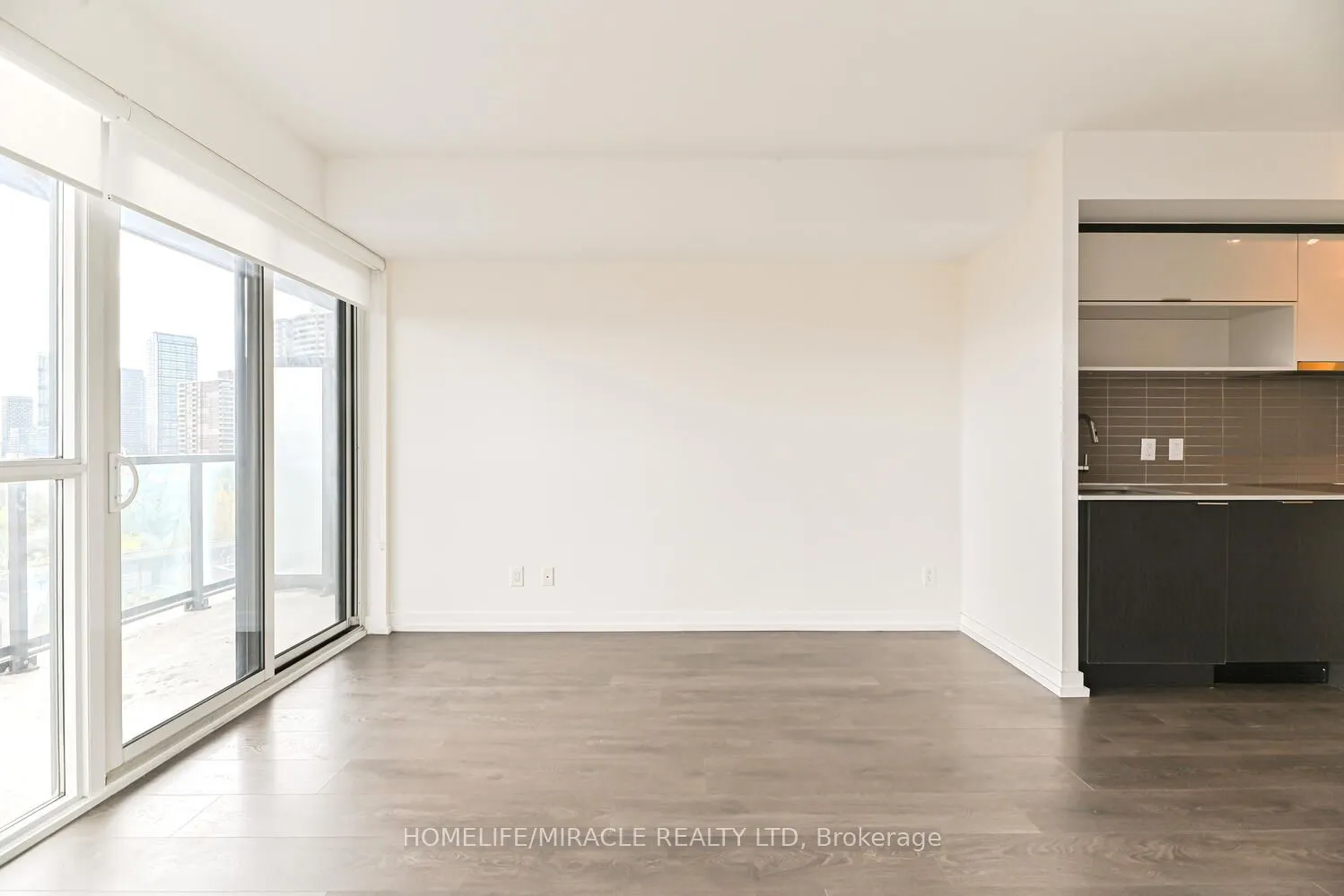 159 Wellesley Street E, #604