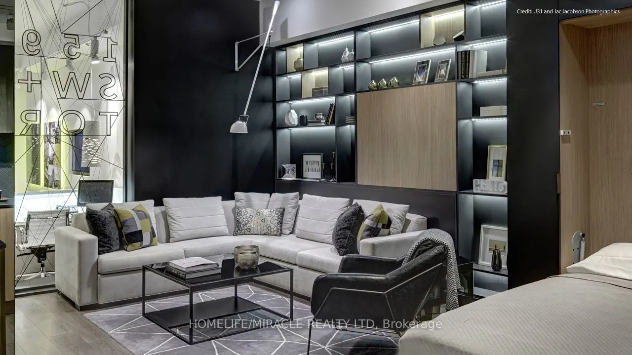 159 Wellesley Street E, #604