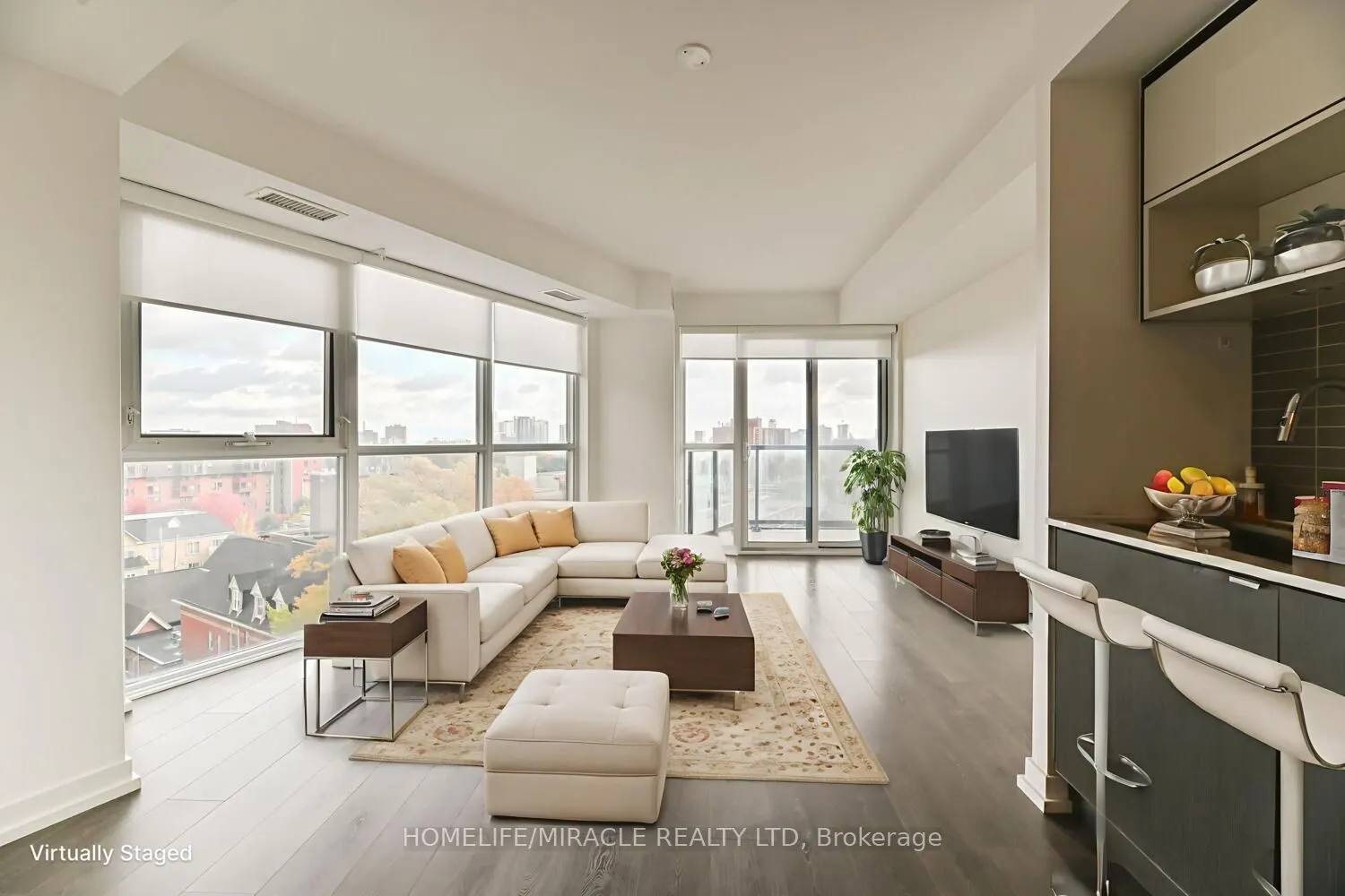 159 Wellesley Street E, #604