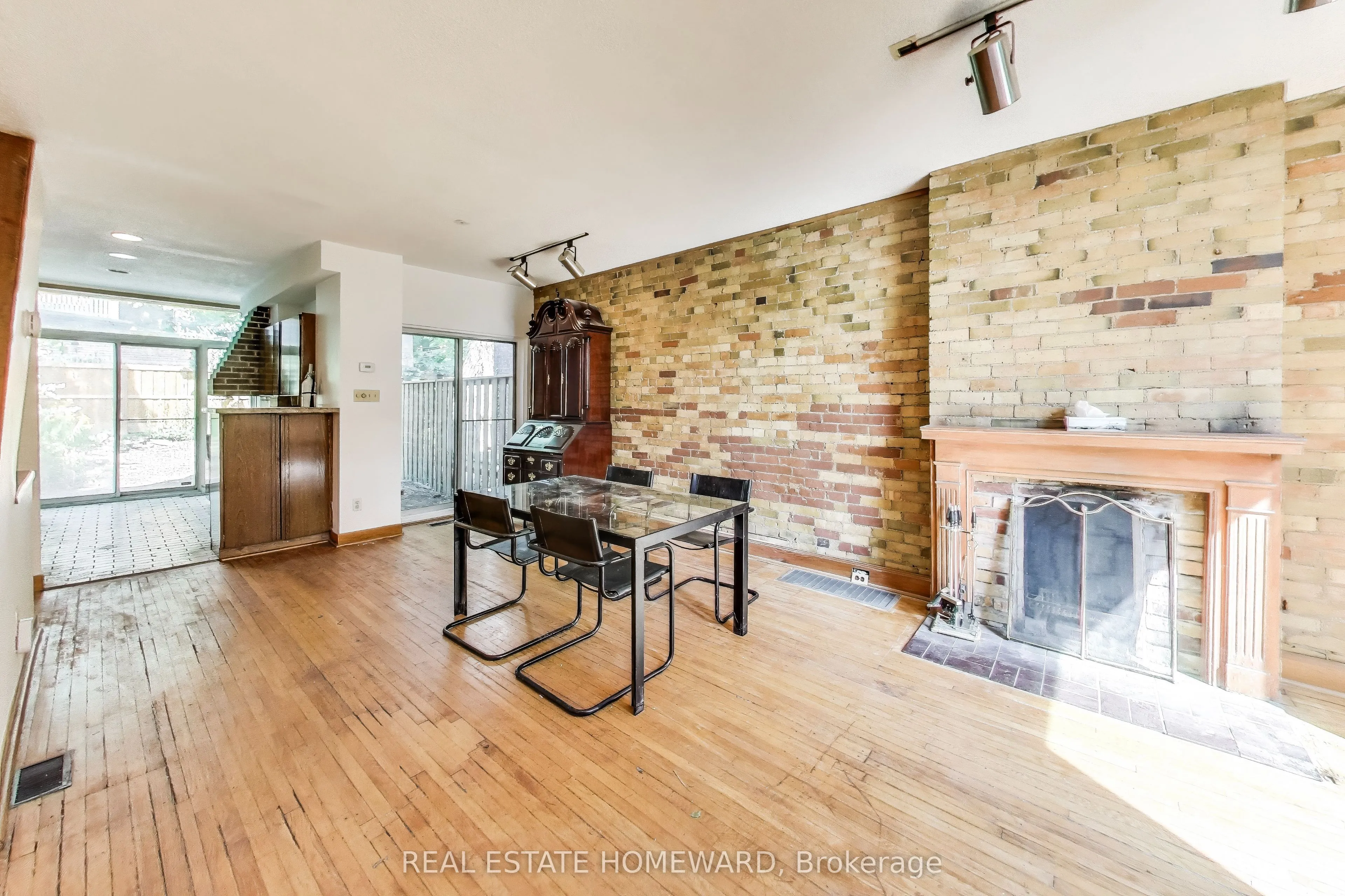 248 Cottingham Street