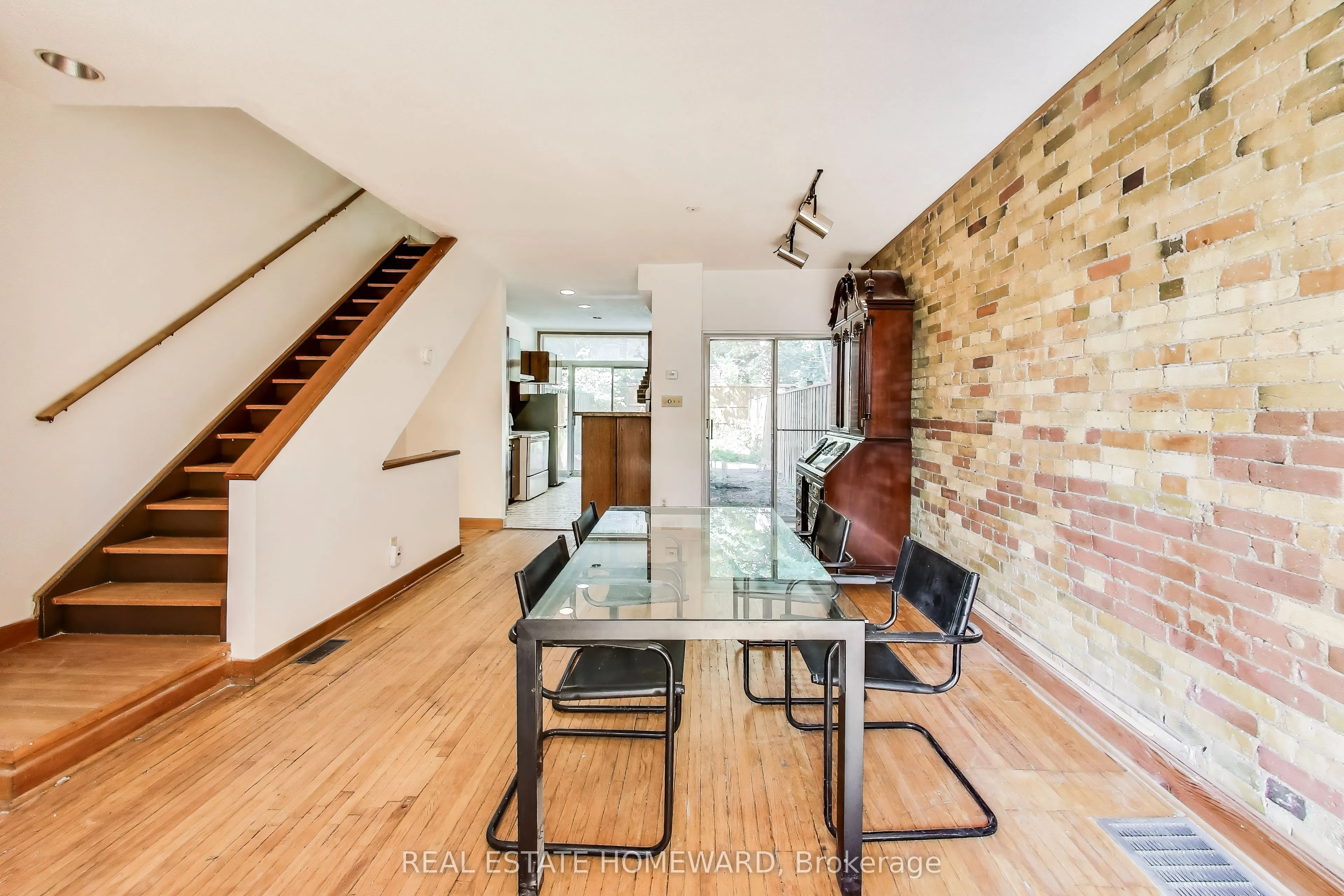 248 Cottingham Street