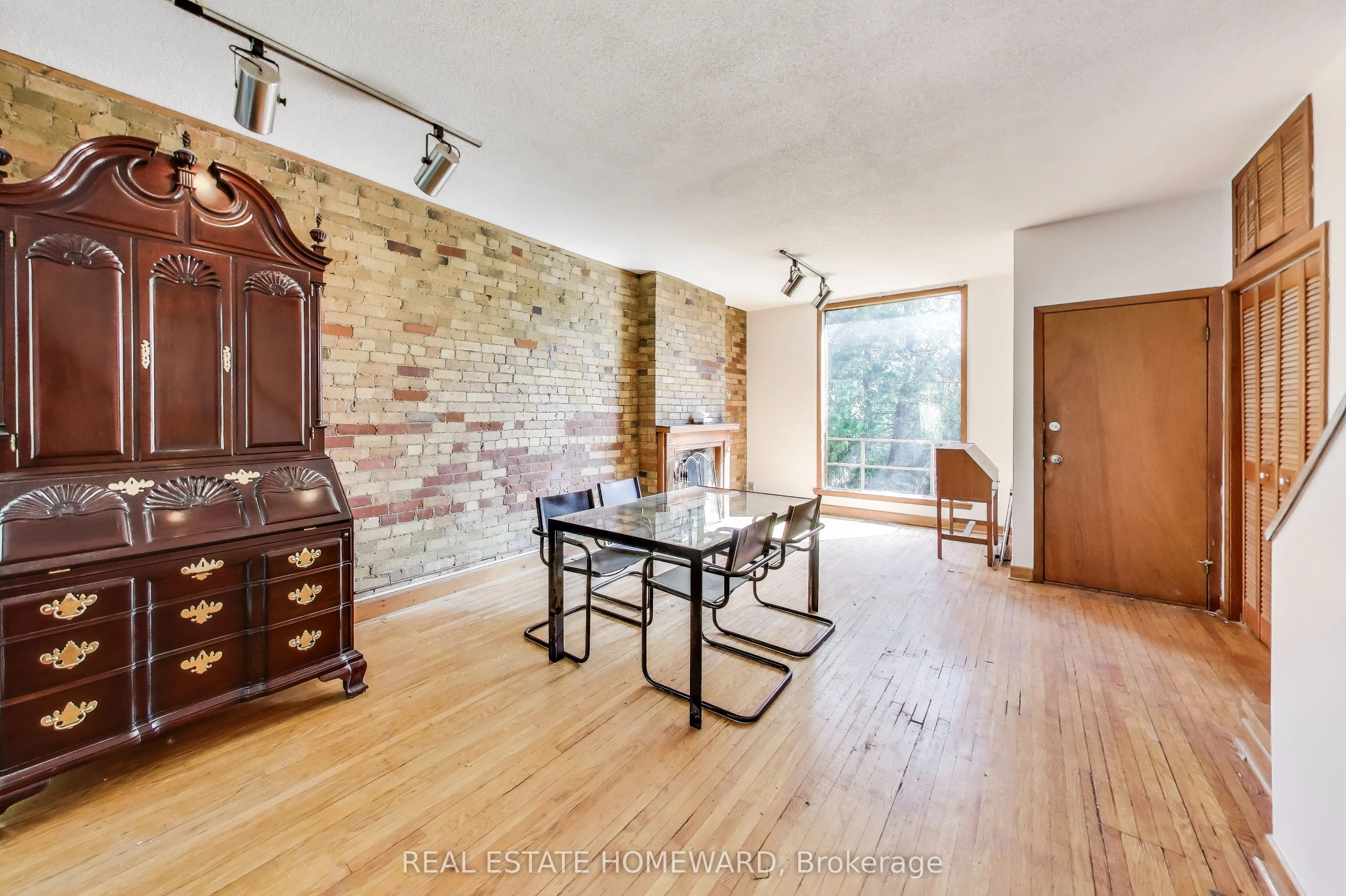 248 Cottingham Street