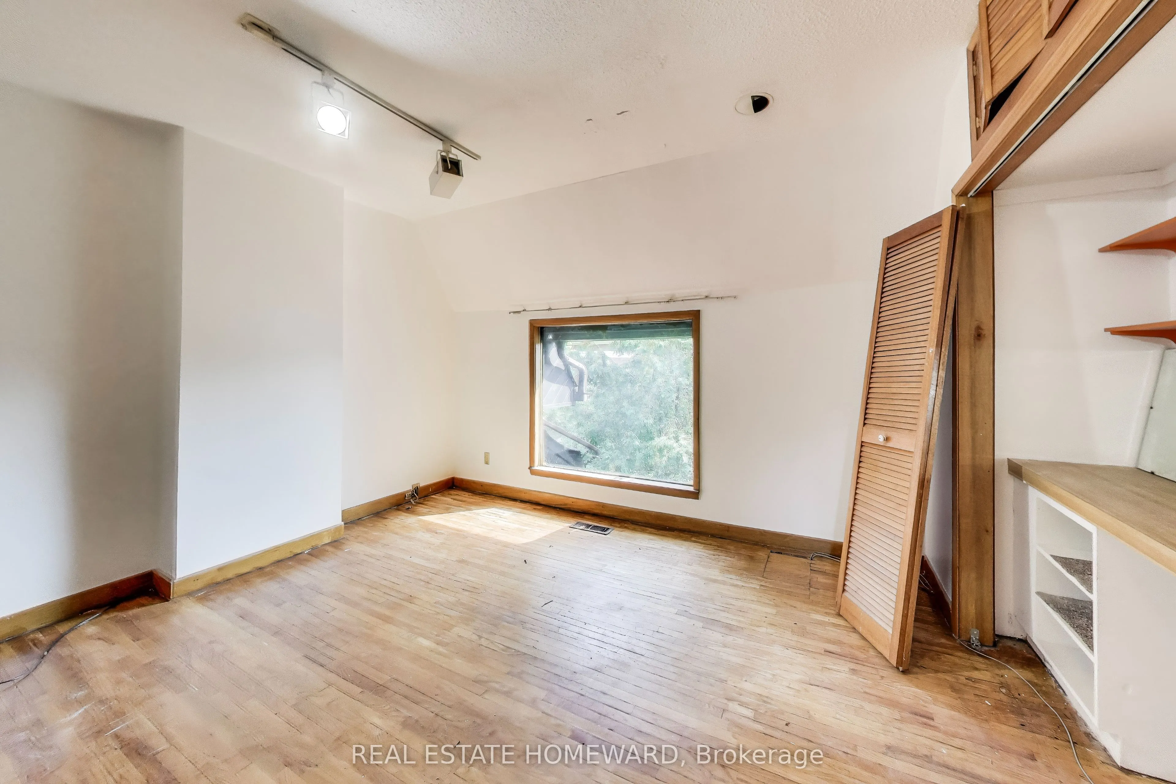 248 Cottingham Street