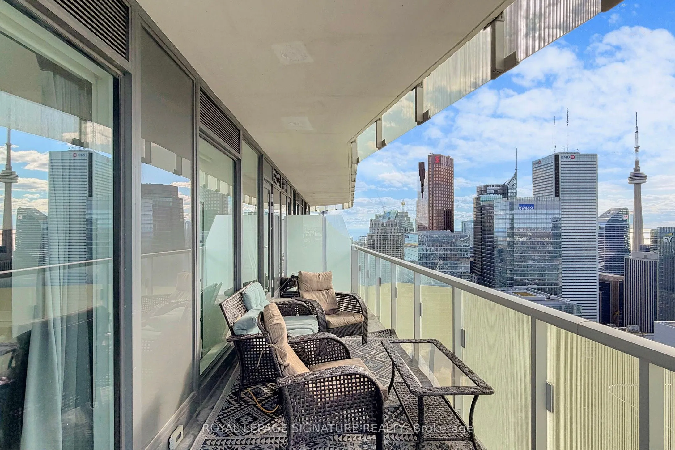 197 Yonge Street, #5811