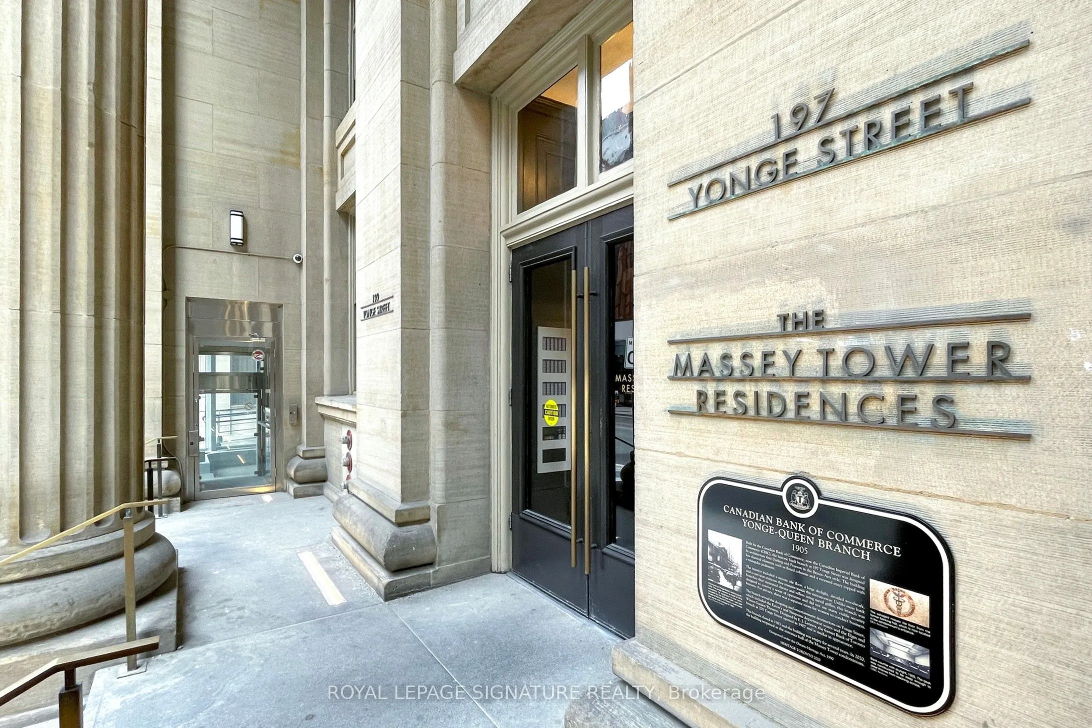 197 Yonge Street, #5811