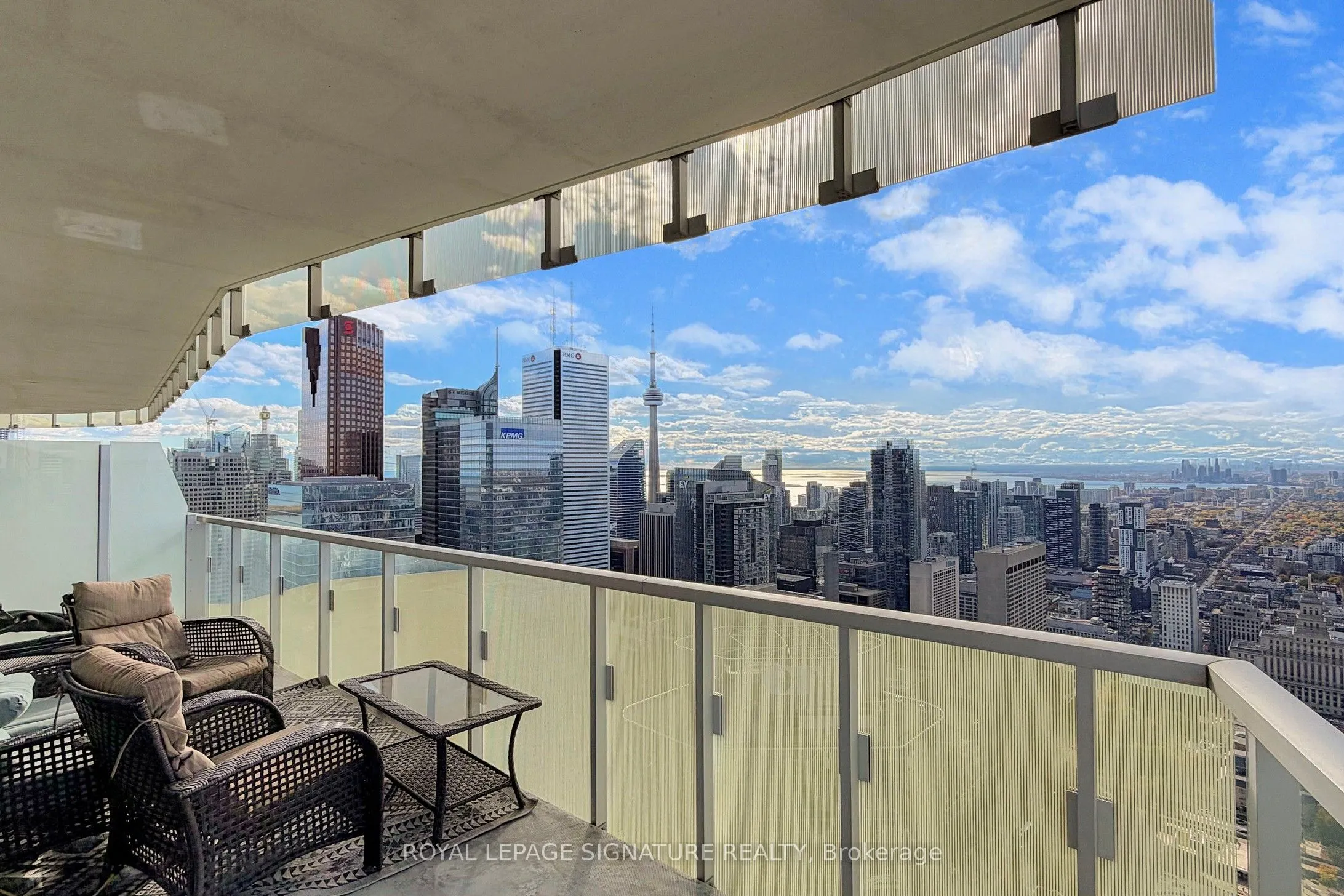 197 Yonge Street, #5811