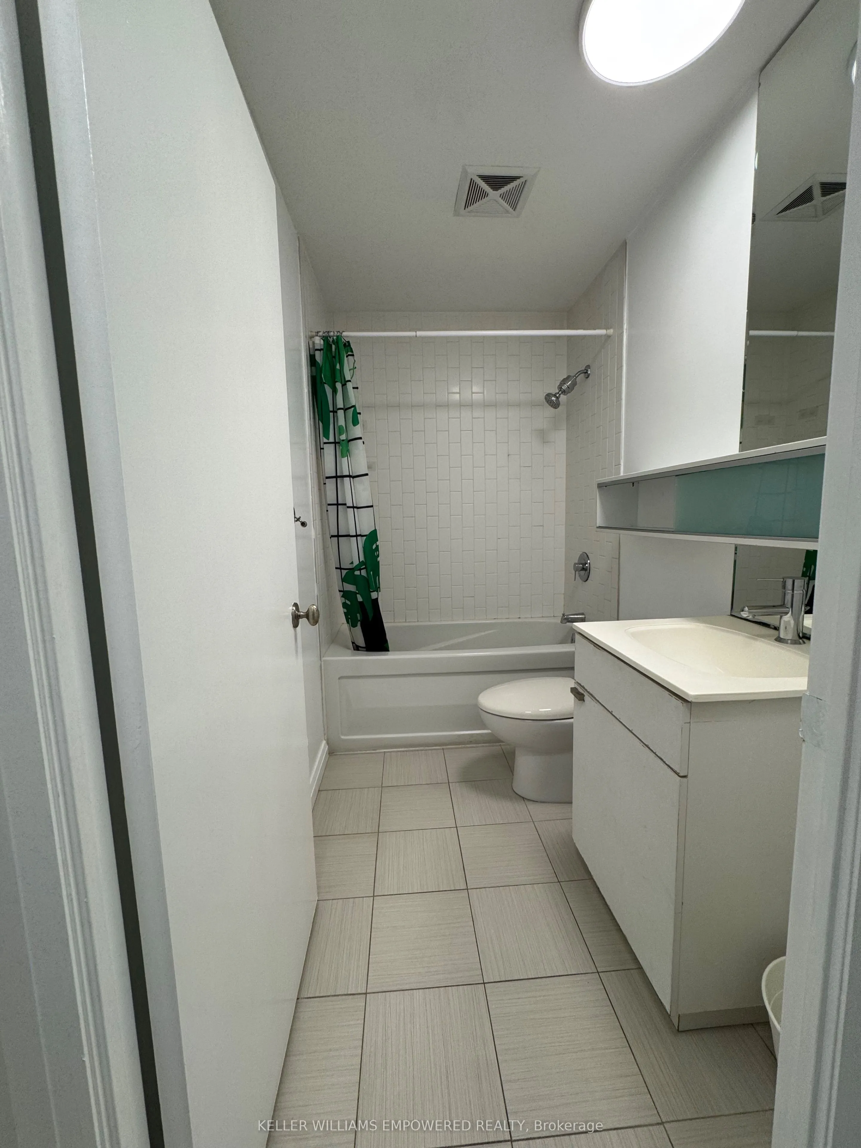 111 Elizabeth Street, #1708