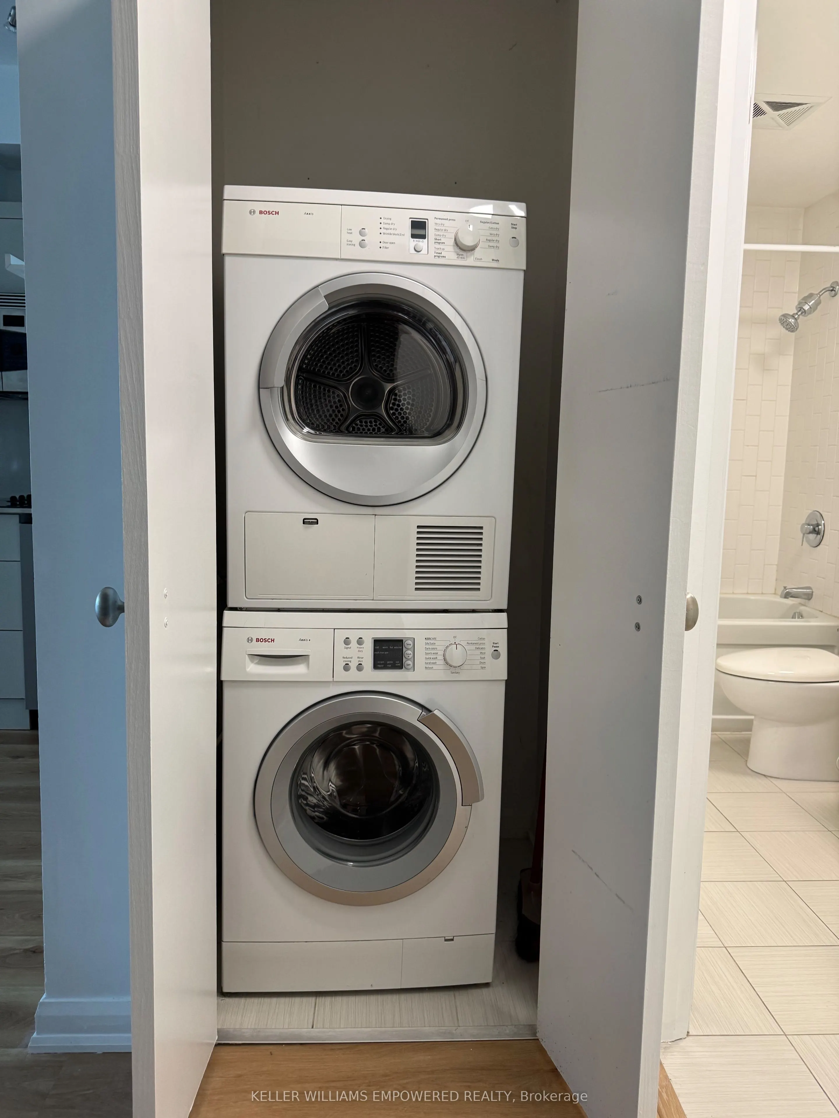 111 Elizabeth Street, #1708