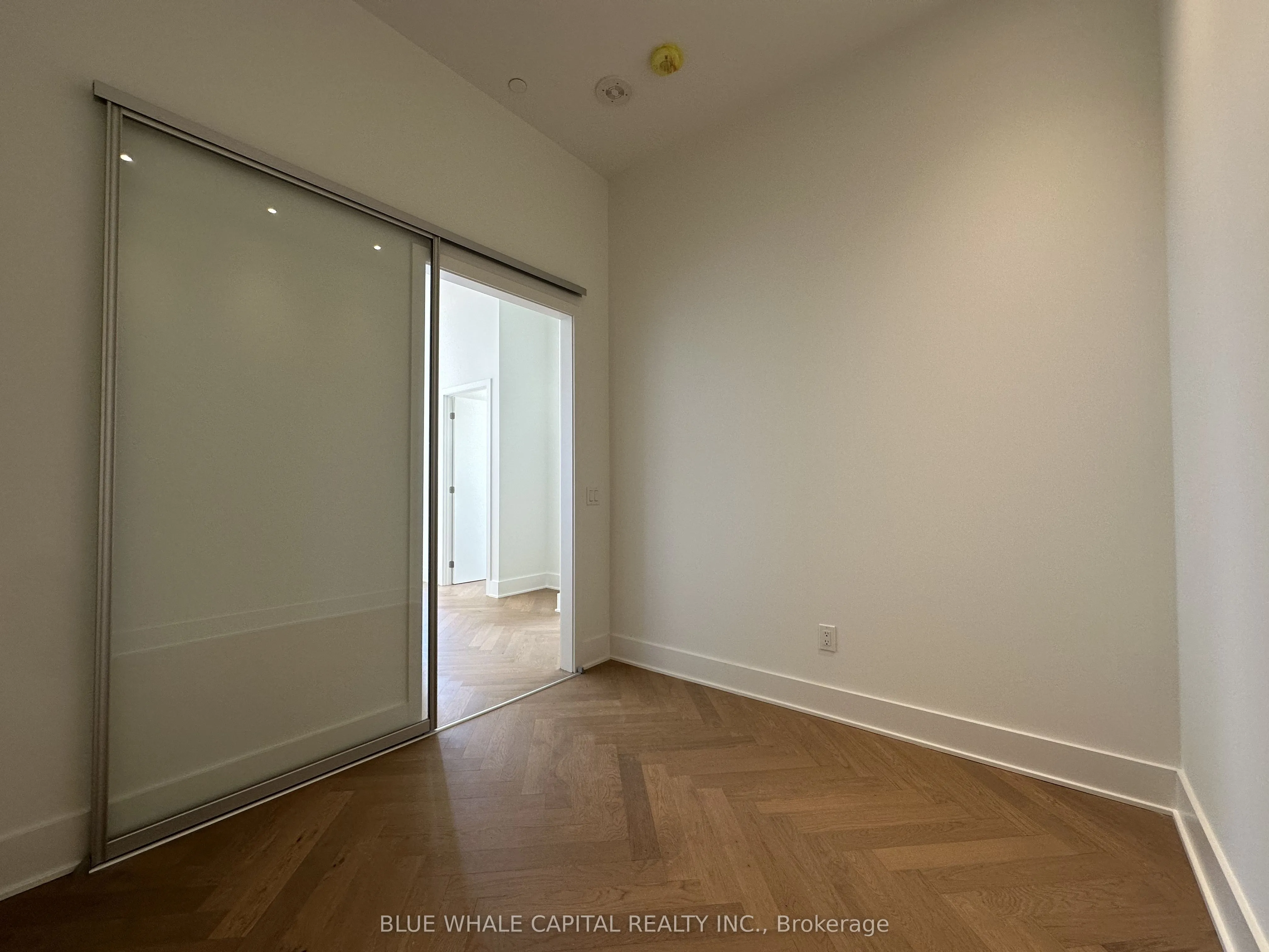 11 Yorkville Avenue, #3008