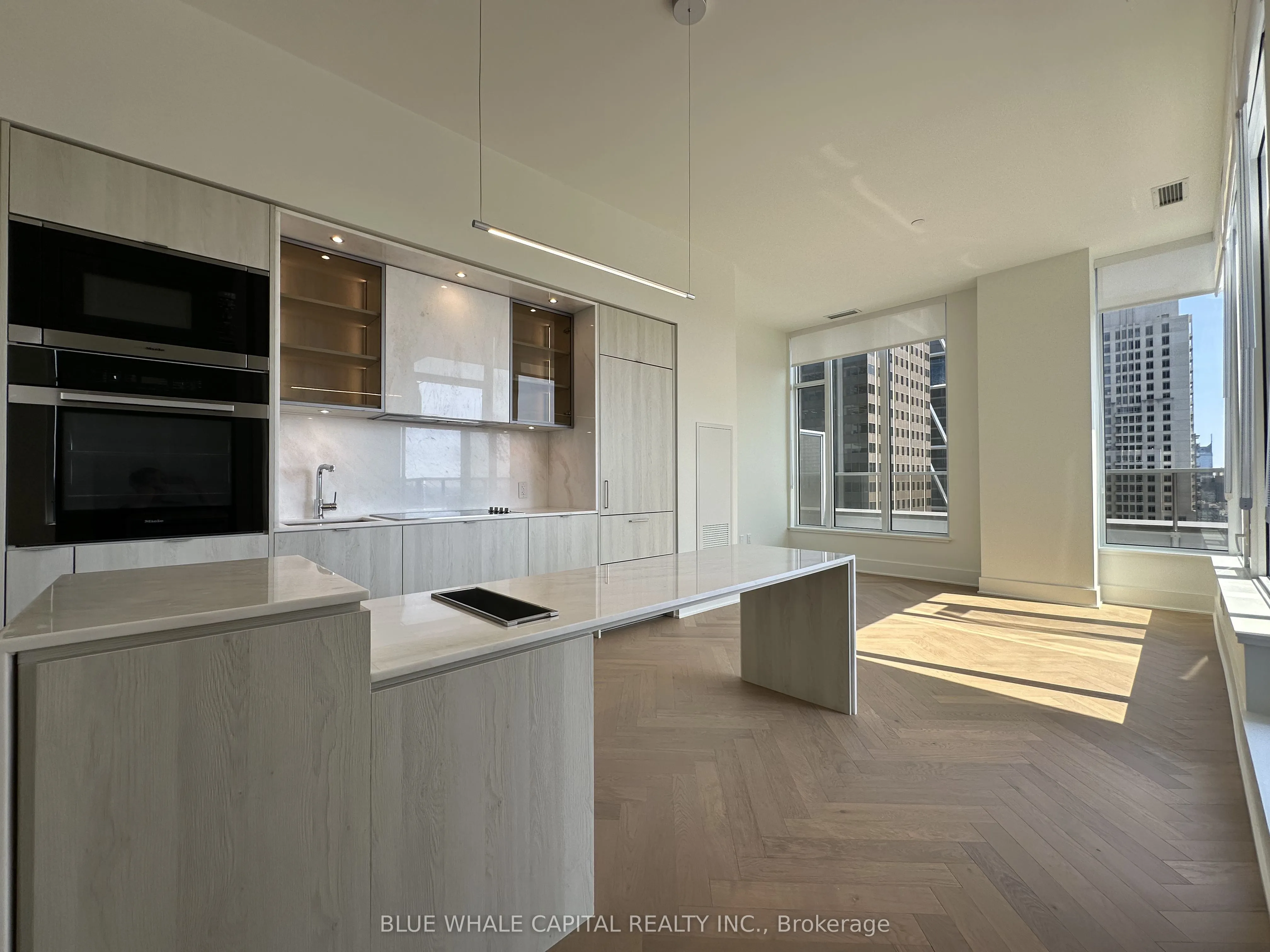 11 Yorkville Avenue, #3008