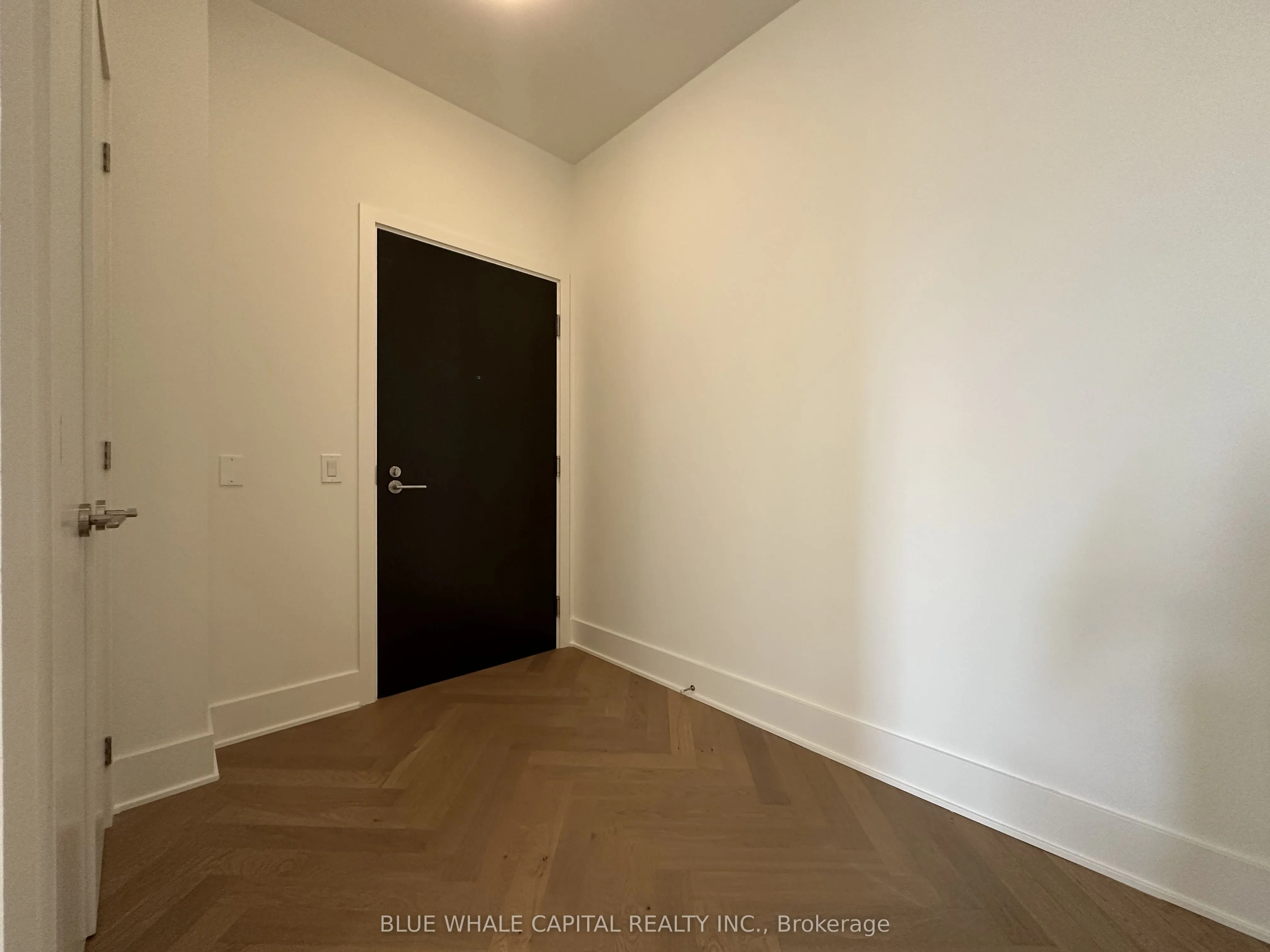 11 Yorkville Avenue, #3008