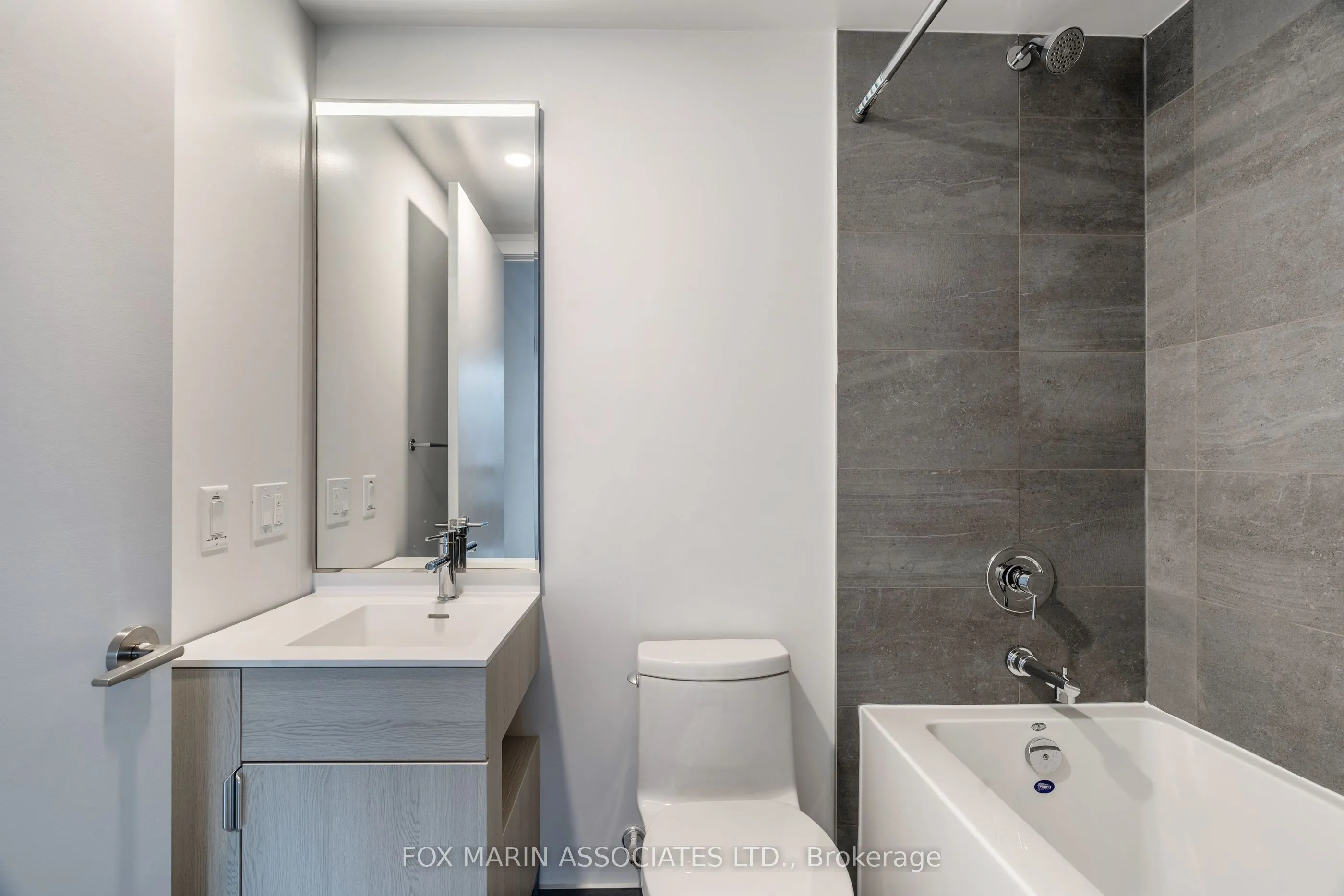 28 Eastern Avenue, #437