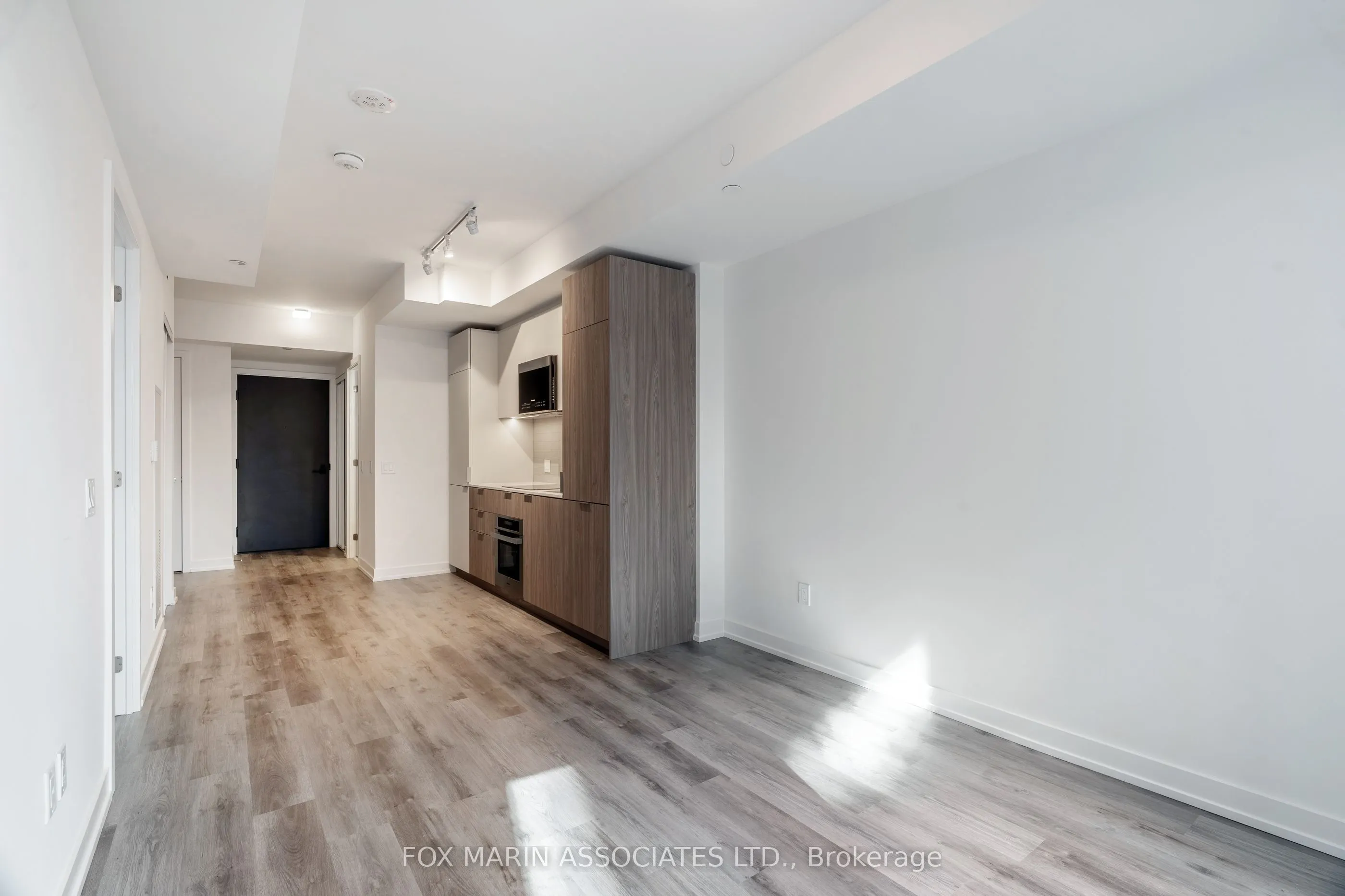 28 Eastern Avenue, #437