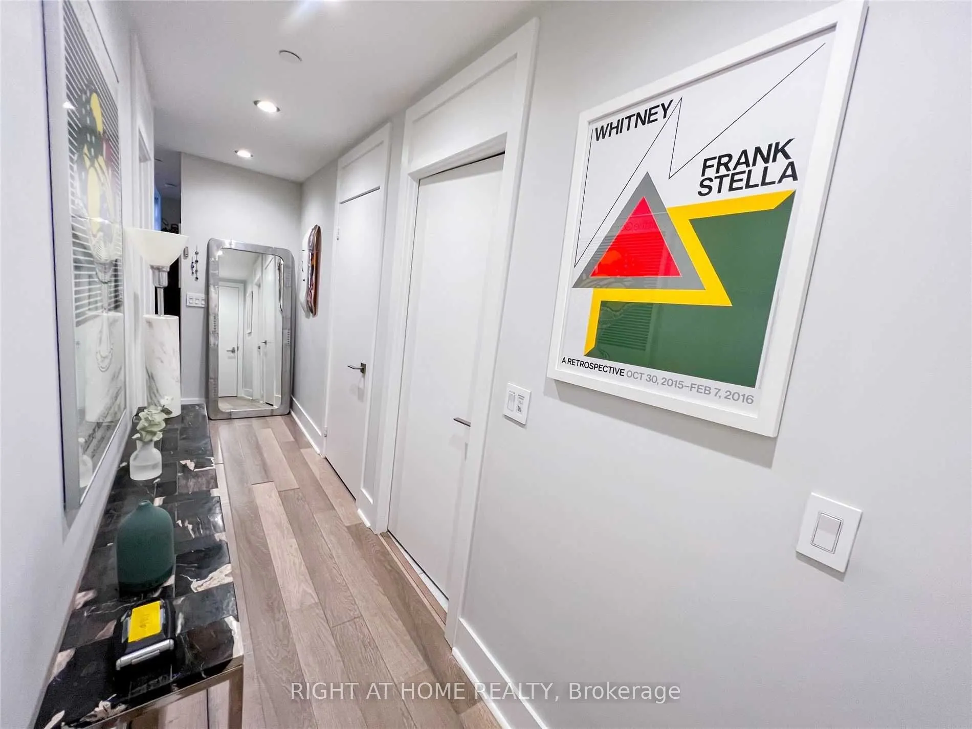 32 Davenport Road, #1106