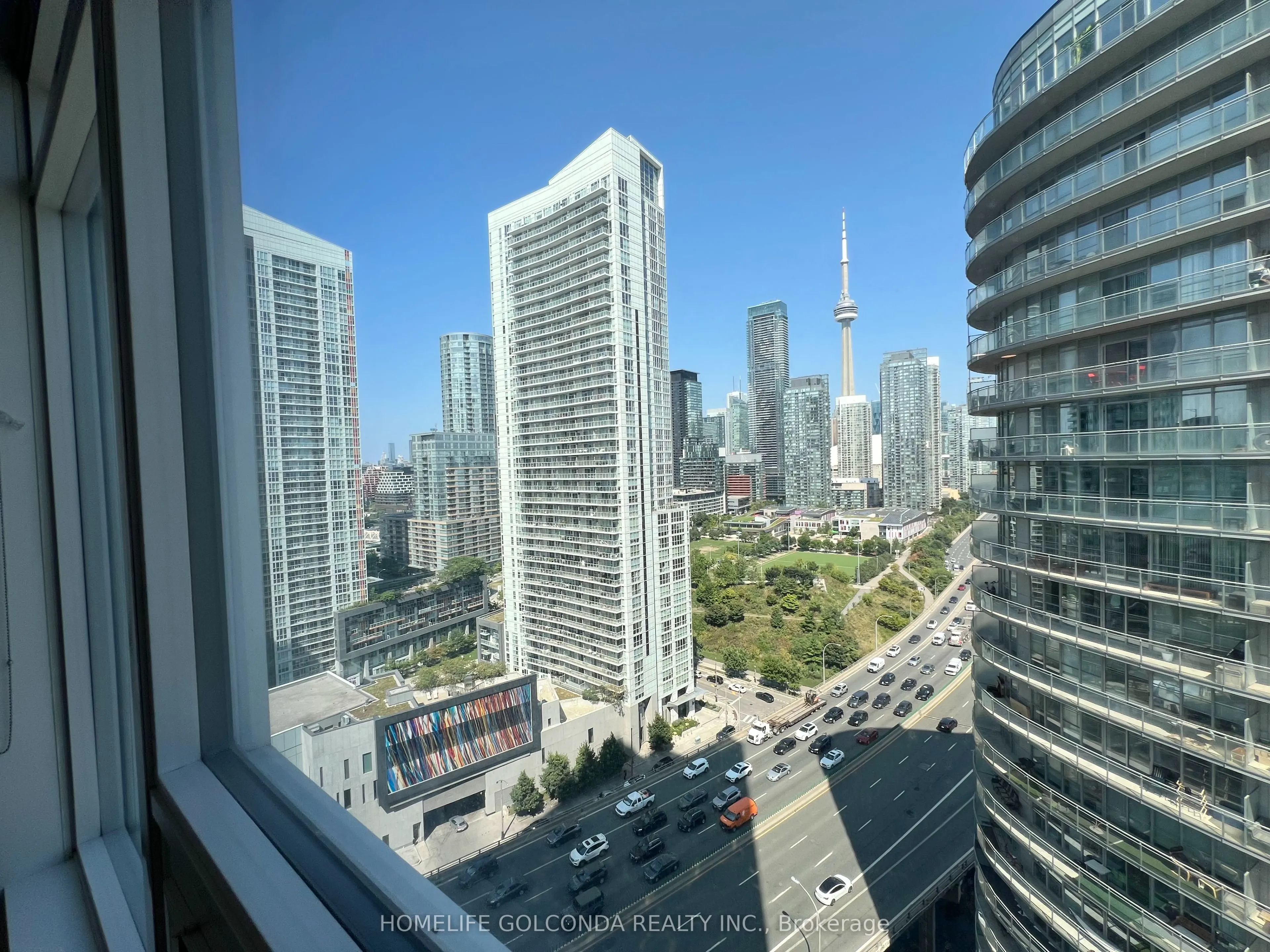 17 Bathurst Street, #2515