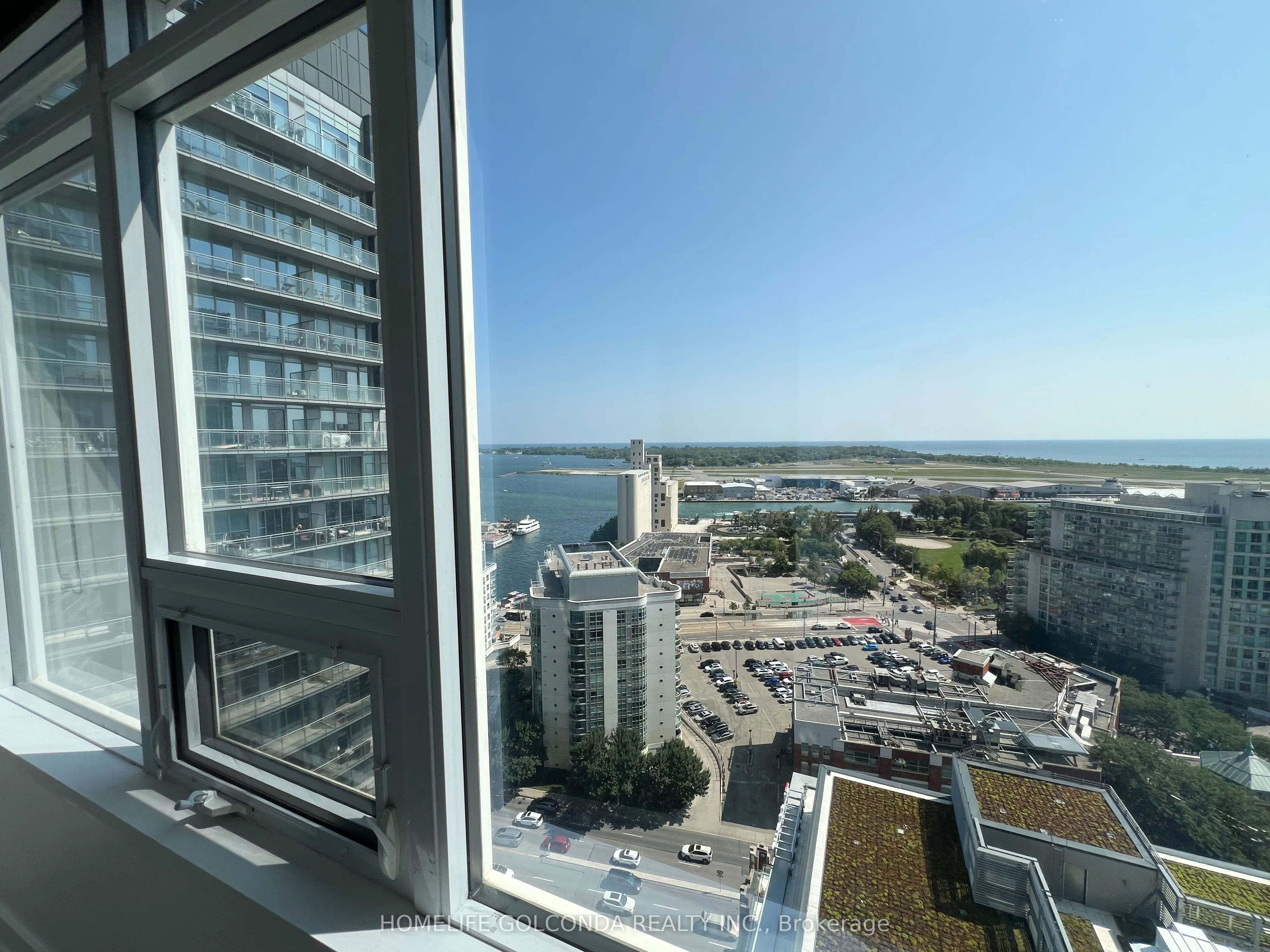 17 Bathurst Street, #2515