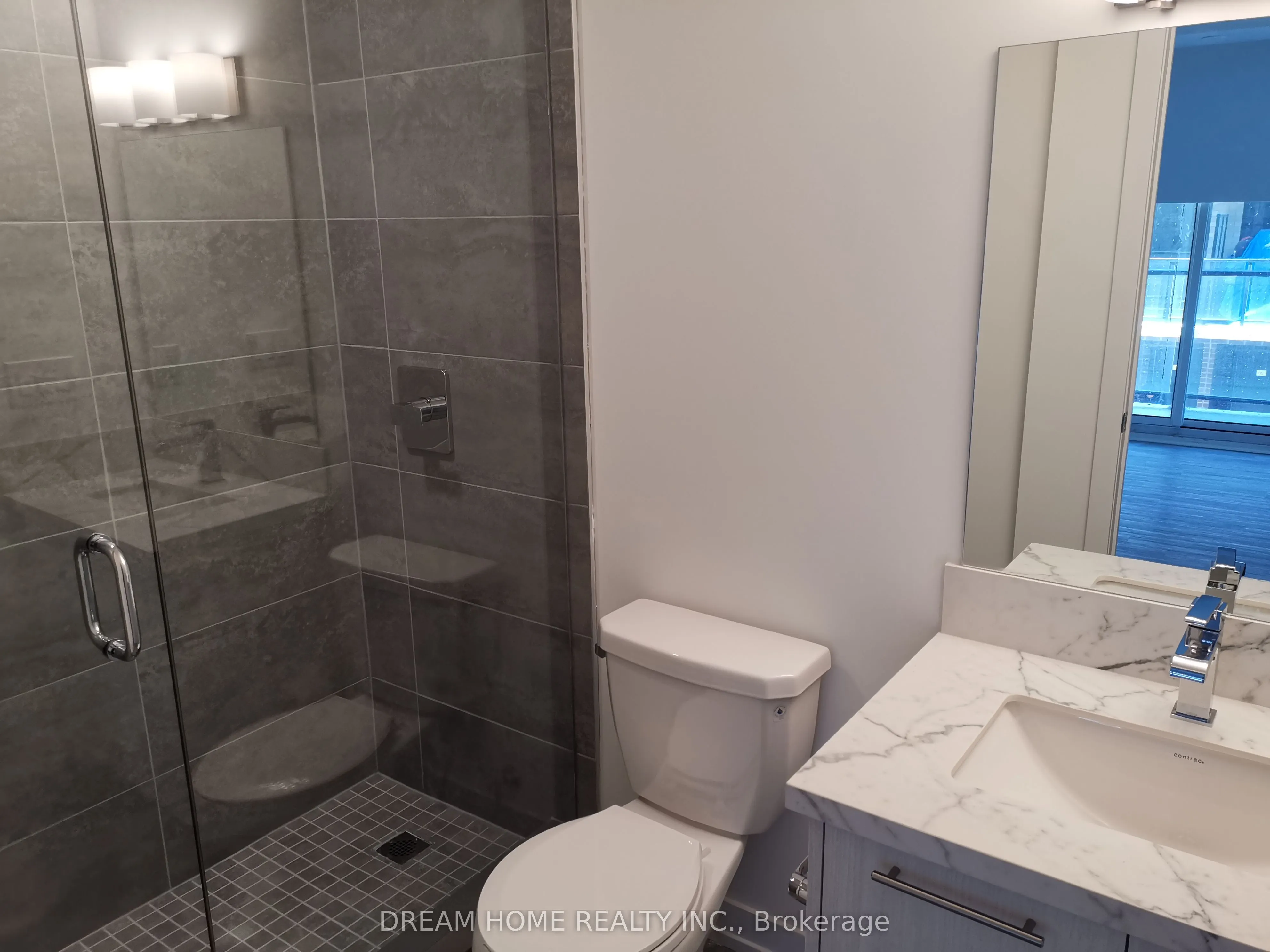 871 Sheppard Avenue W, #32