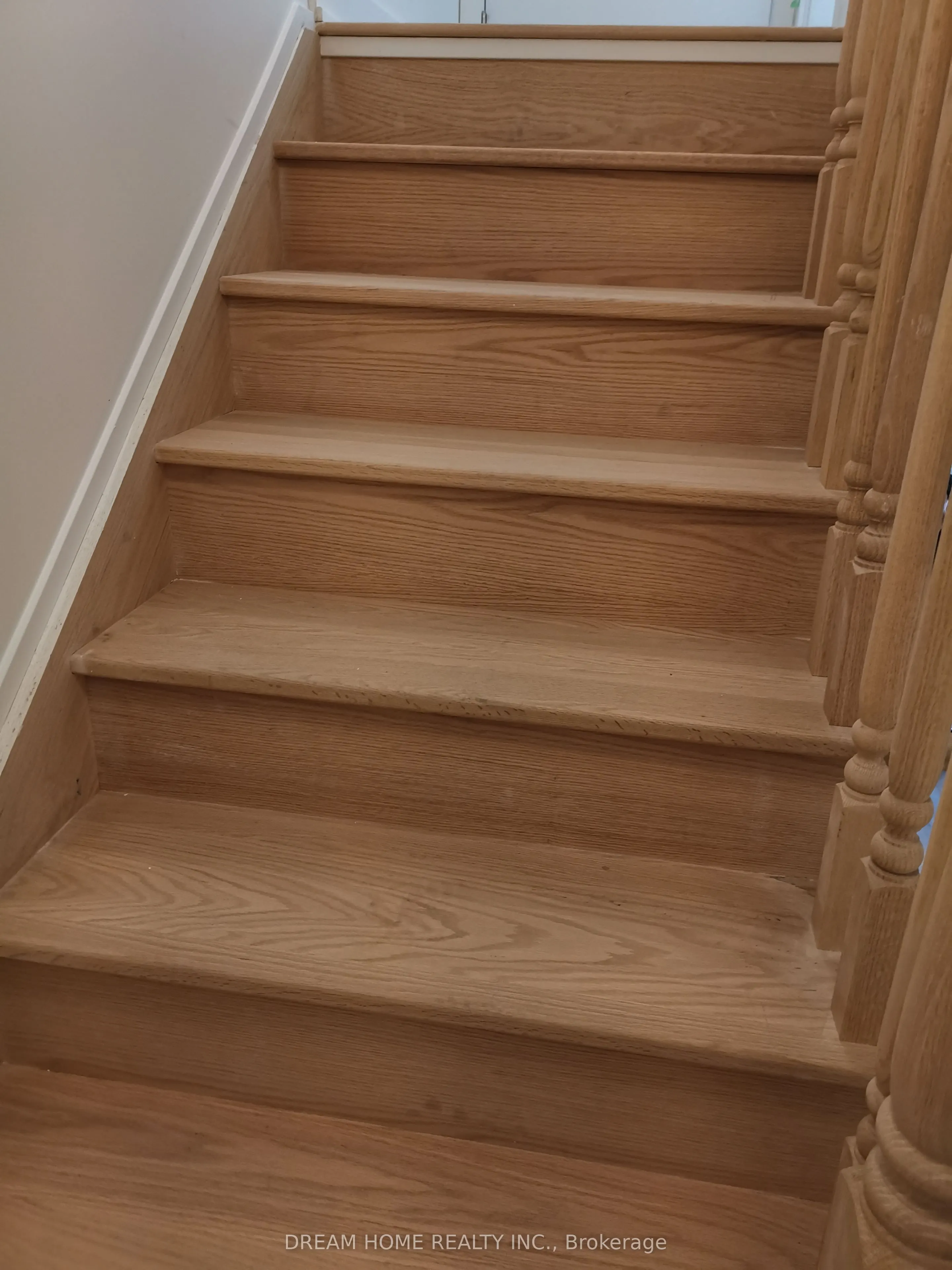 871 Sheppard Avenue W, #32