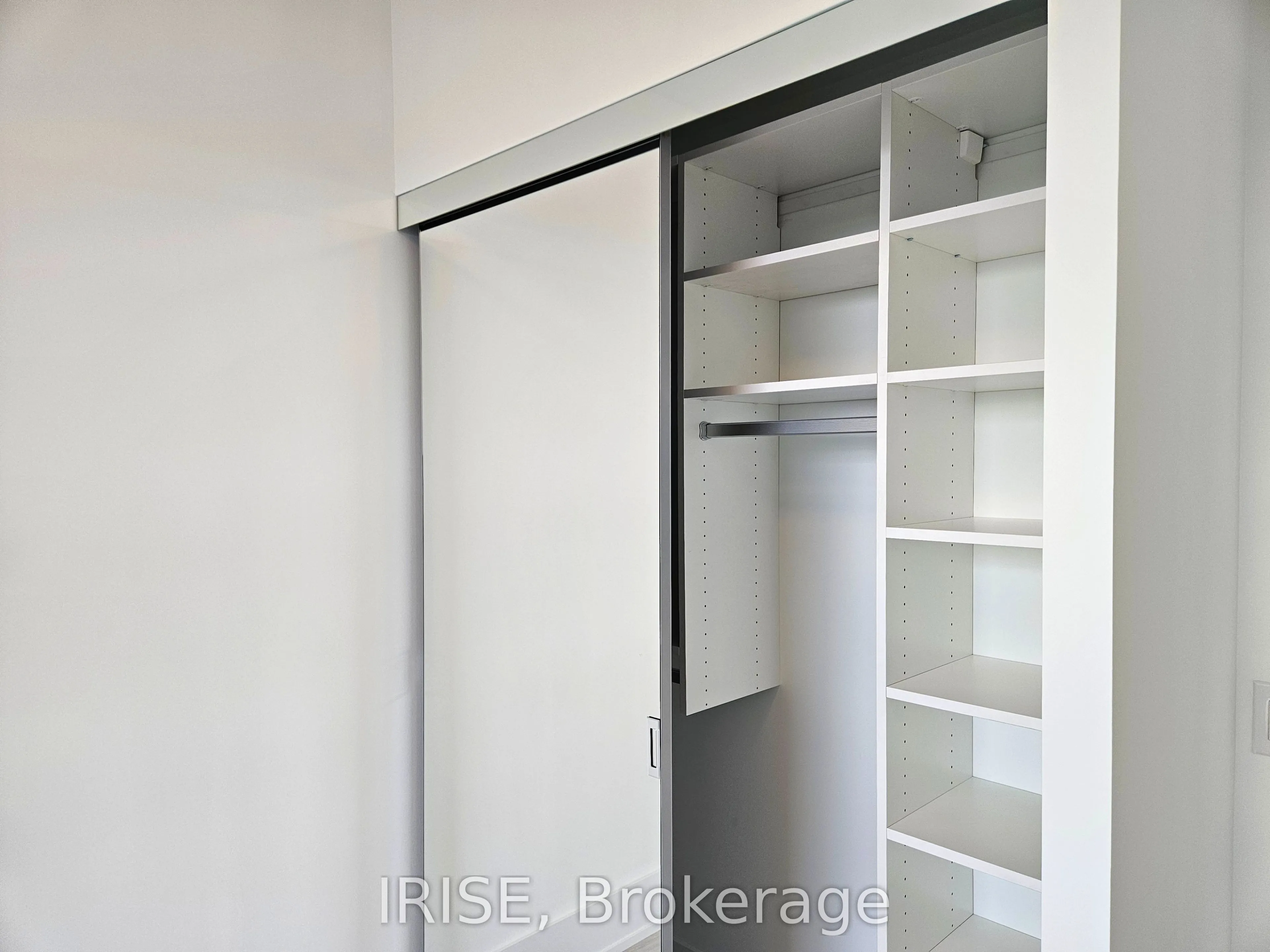 115 Denison Avenue, #812