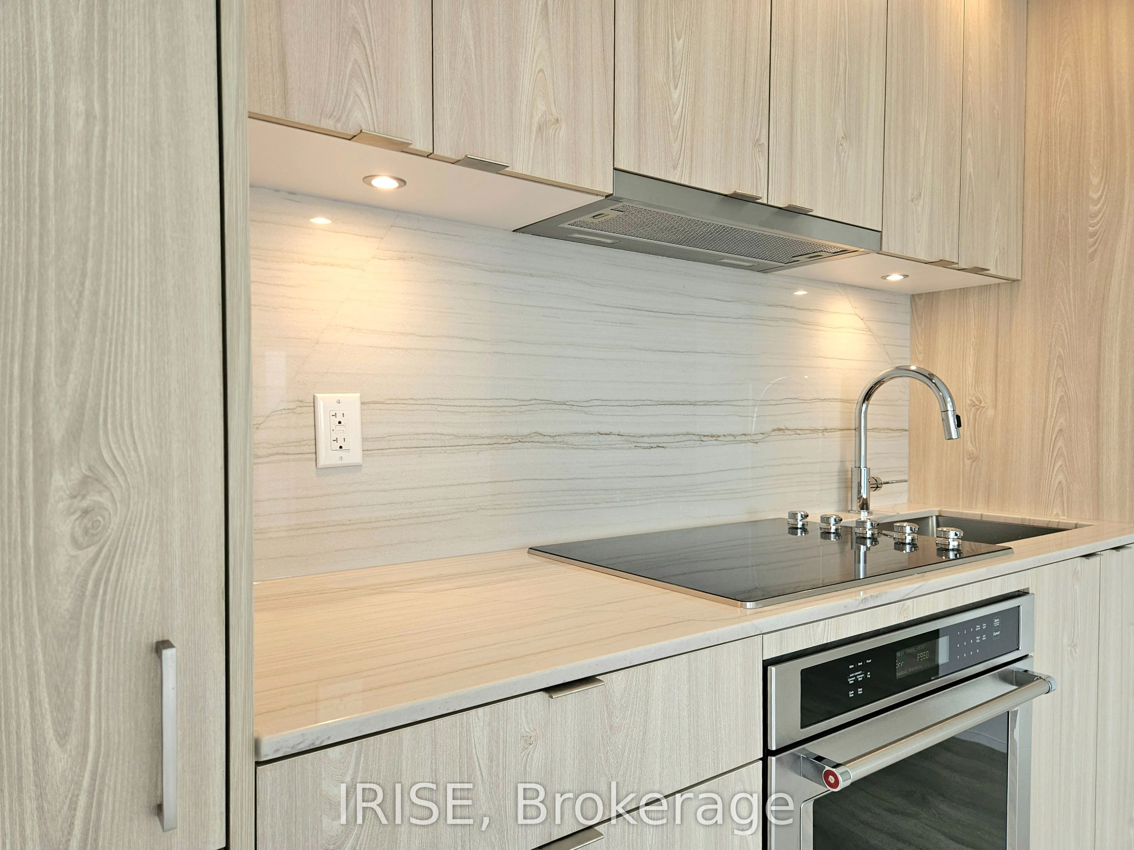 115 Denison Avenue, #812