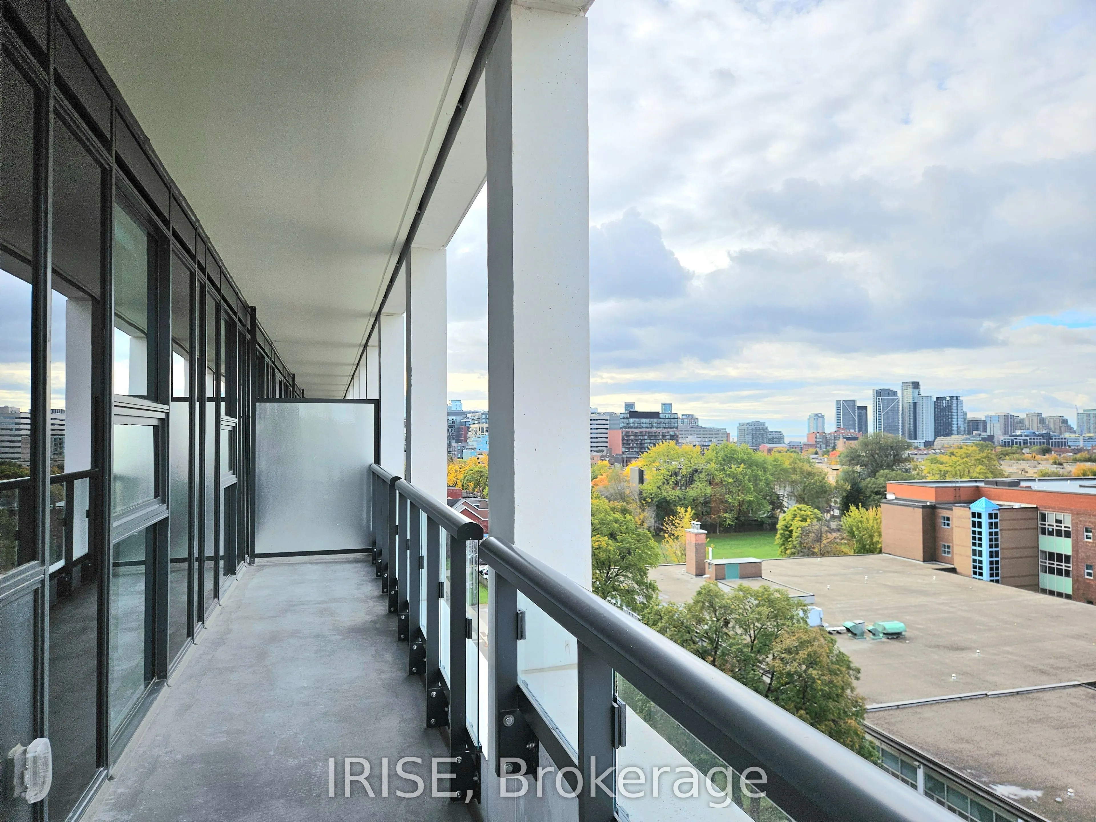 115 Denison Avenue, #812