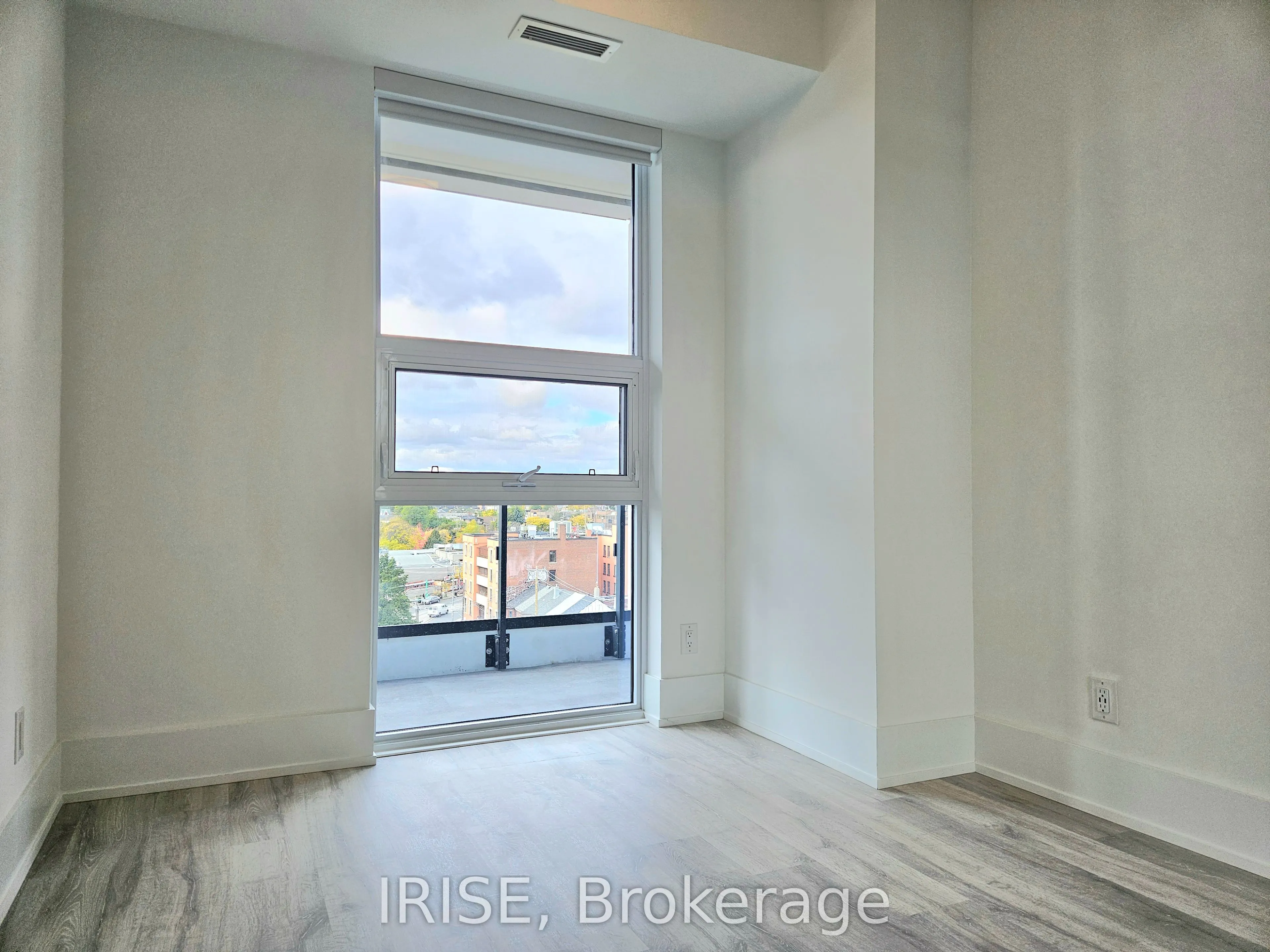 115 Denison Avenue, #812