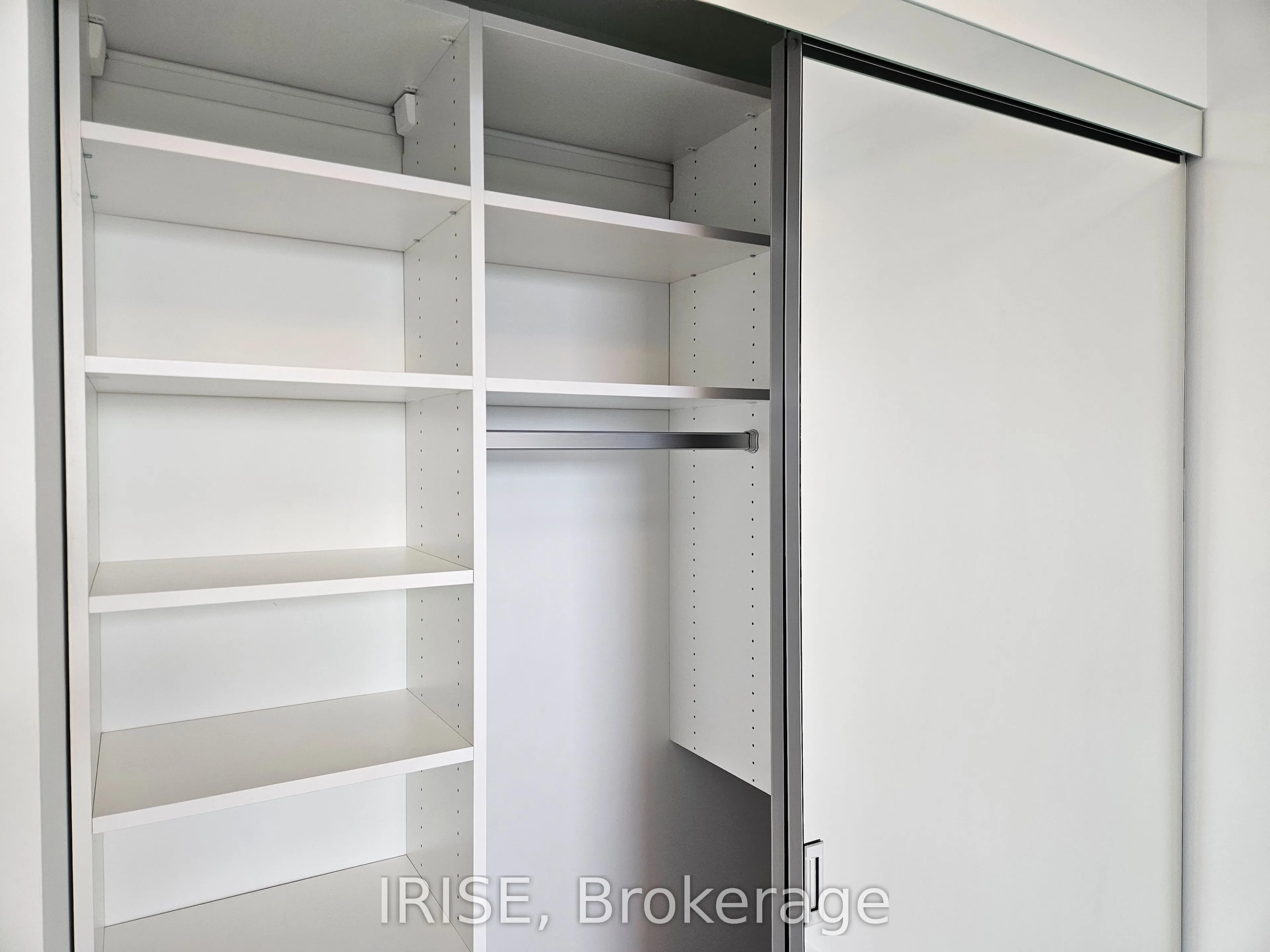 115 Denison Avenue, #812