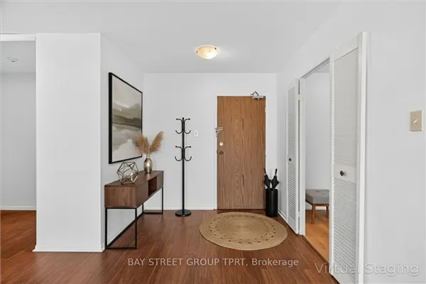 350 Seneca Hill Drive, #504