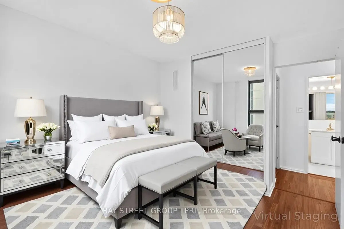 350 Seneca Hill Drive, #504