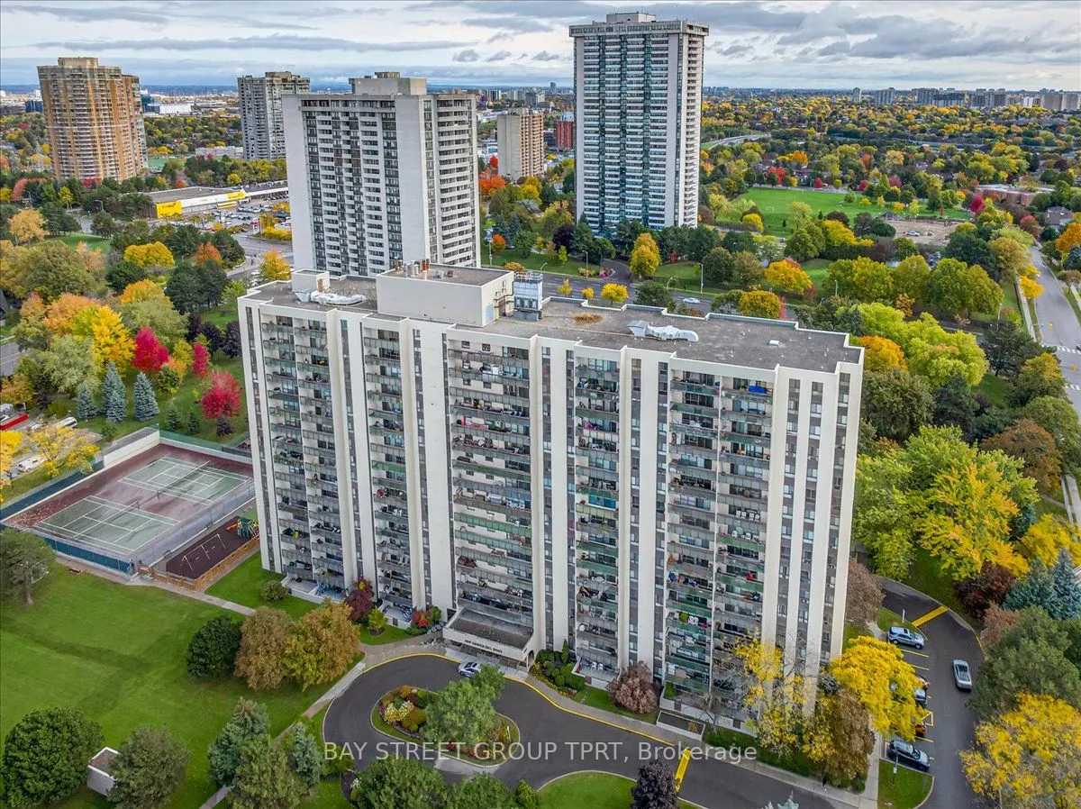 350 Seneca Hill Drive, #504