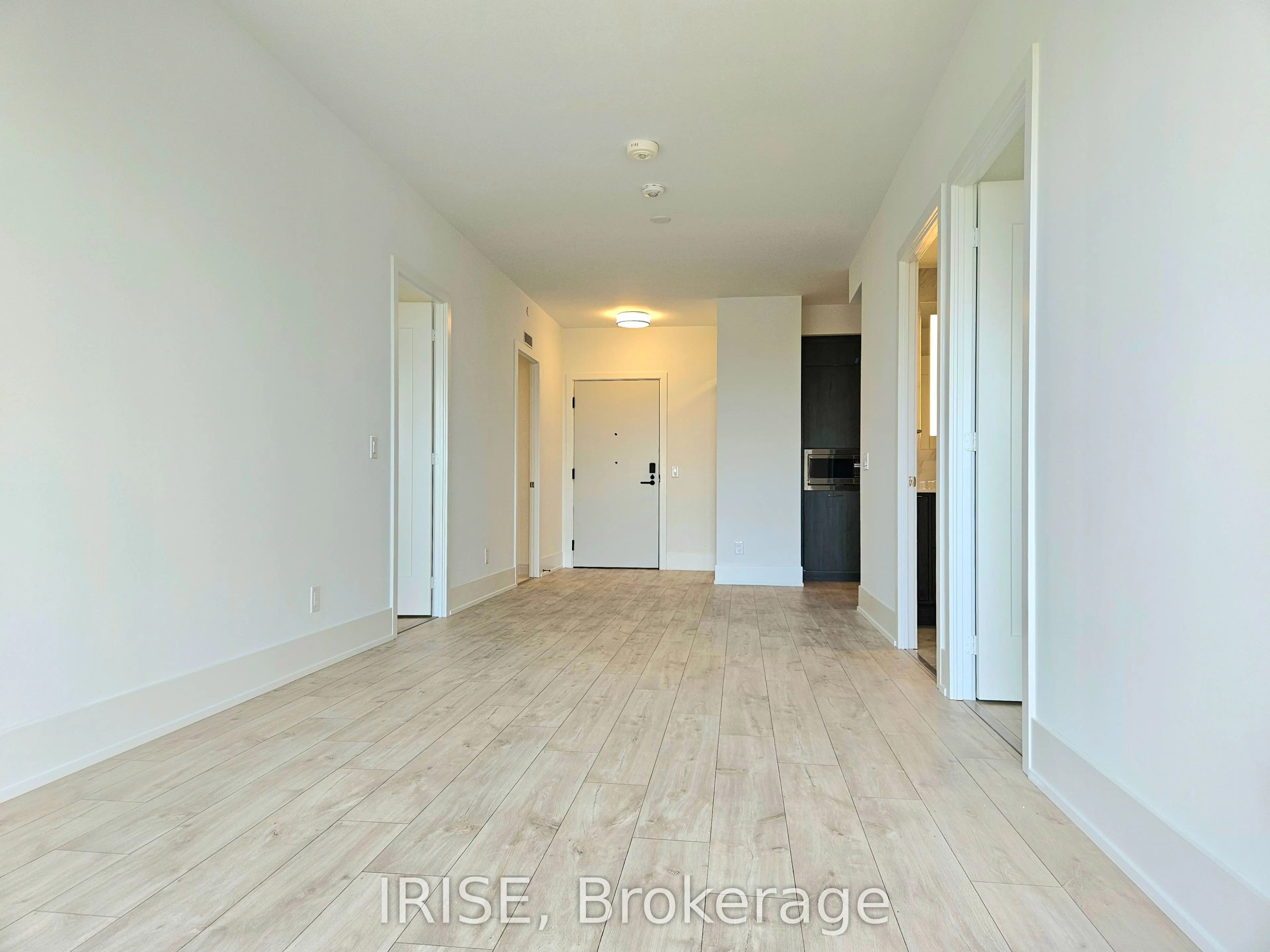 115 Denison Avenue, #611