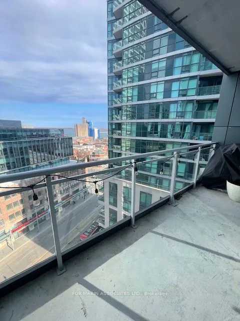 15 Bruyeres Mews, #1204