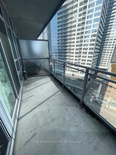 15 Bruyeres Mews, #1204