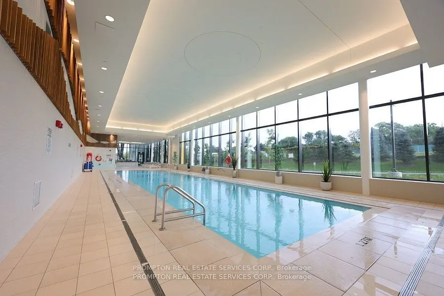 85 Mcmahon Drive, #1507