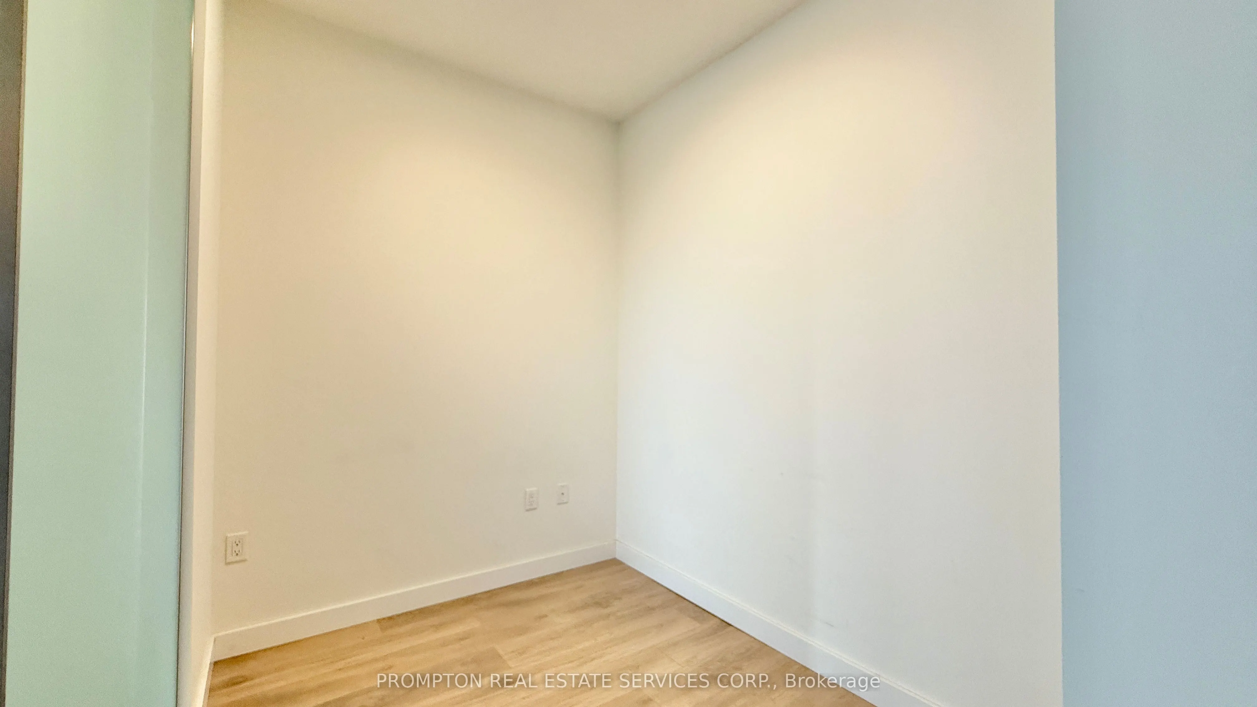 85 Mcmahon Drive, #1507