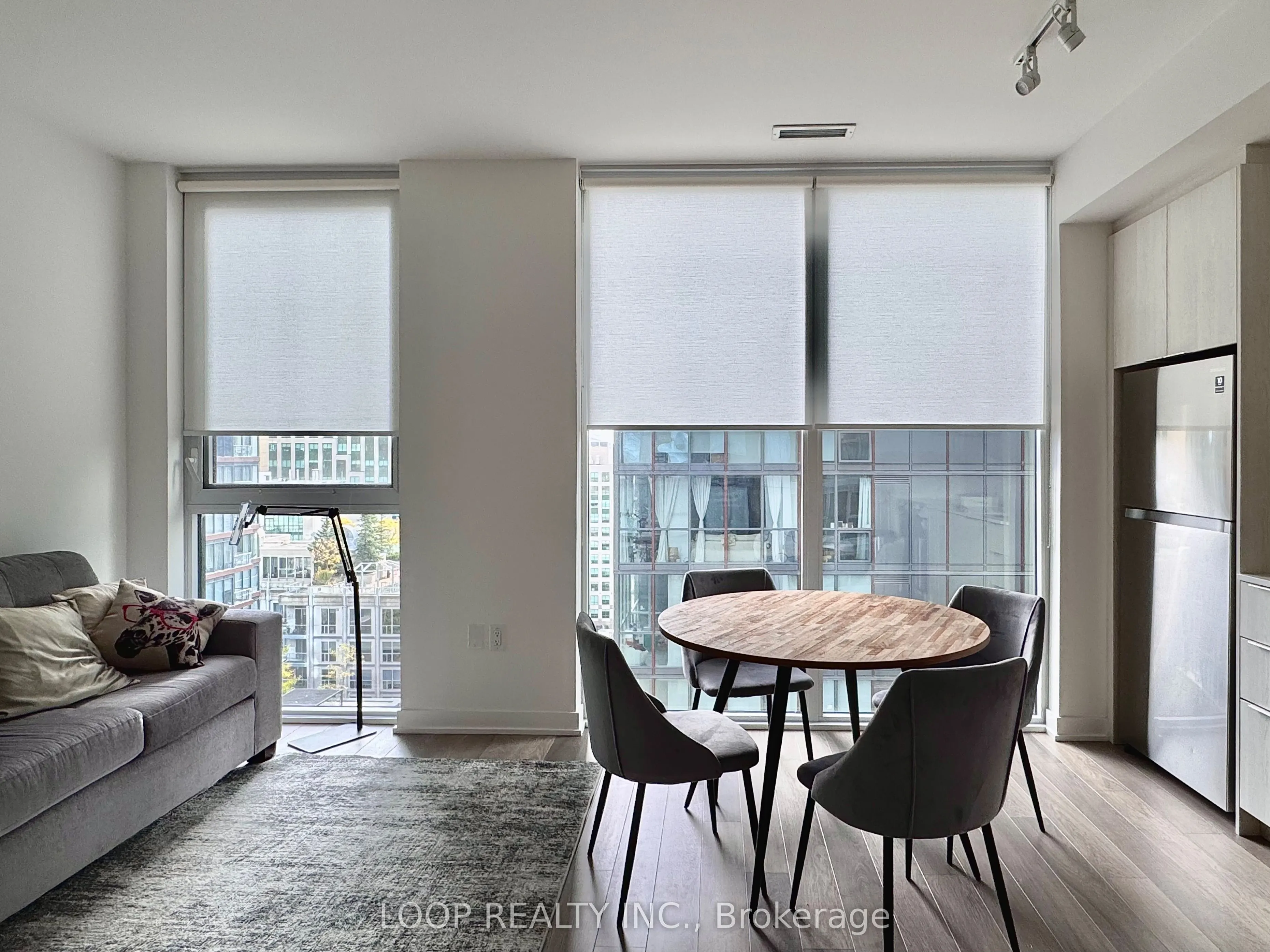 357 King Street W, #1308