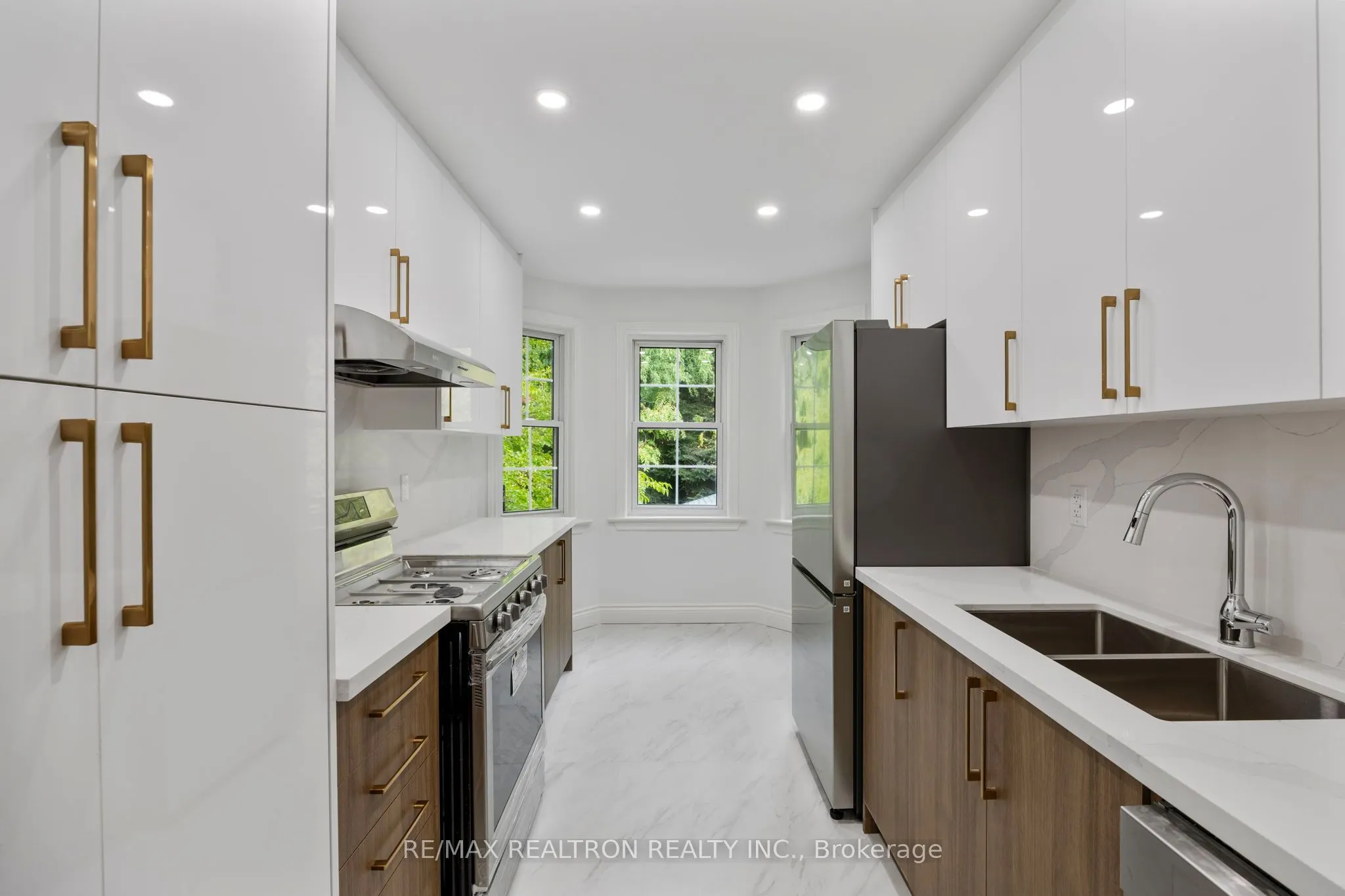 1749 Bathurst Street, #1